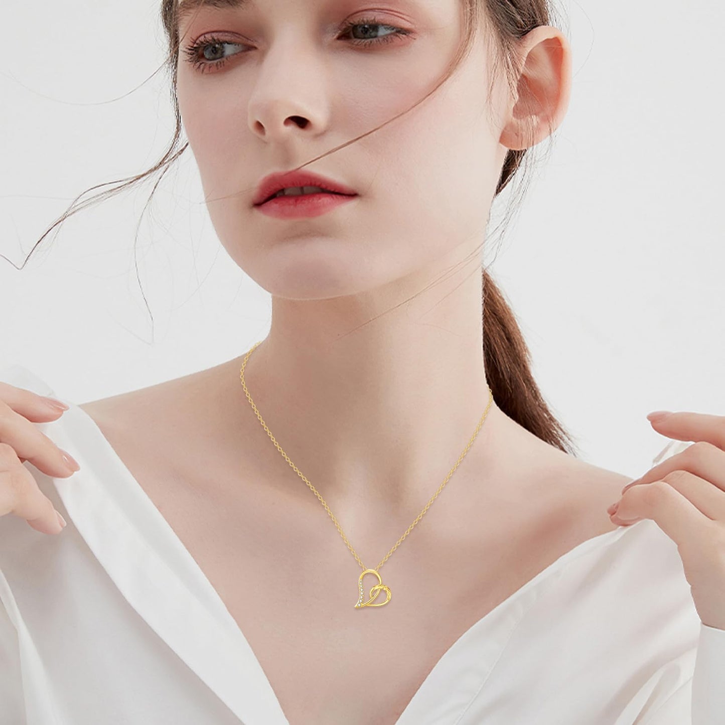 DOVRAN 10K Solid Gold Heart Necklace for Women Real Yellow Gold Love Heart Pendant Mother's Day Jewelry Gifts for Wife Mom