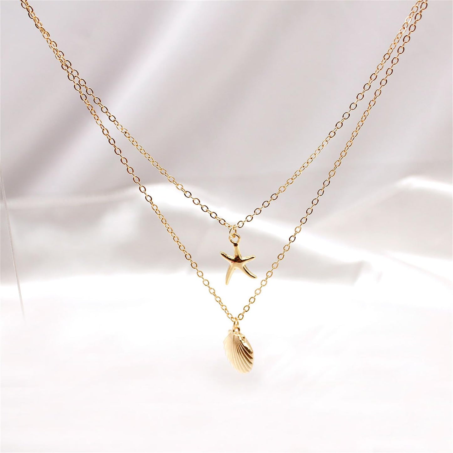 Boho Starfish Seashell Layered Necklace Gold Silver Plated Dainty Charm Double Layer Sea Shell Lucky Stars Ocean Animal Chain Necklace for Women Hawaiian Summer Beach Vacation Jewelry Gifts (Gold)