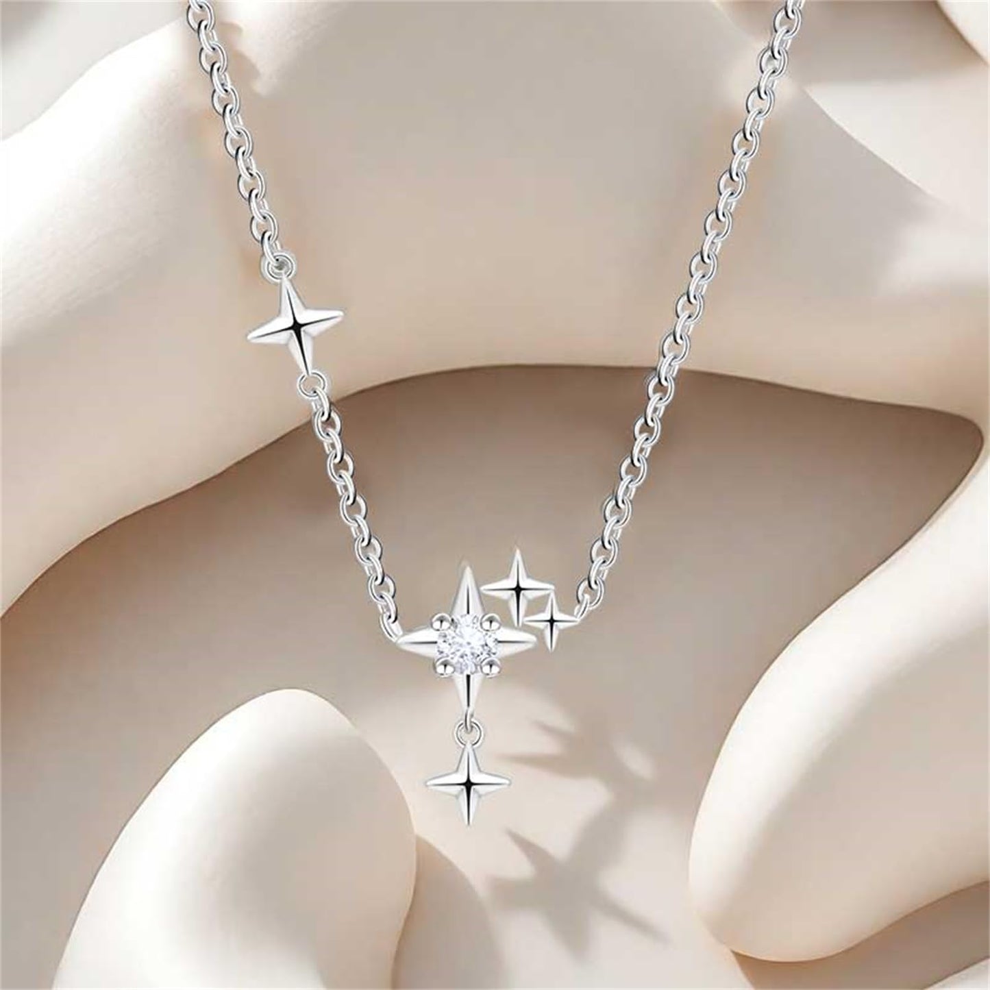 MISEFF 925 Sterling Silver Fashion Pendant Necklace for Women，Fashion Jewelry, 18K Gold Plated， Advanced Retro Series Link Chains ，Basic Multifunctional Accessories Suitable for Multiple Occasions and Daily Wear (Starry tassel)