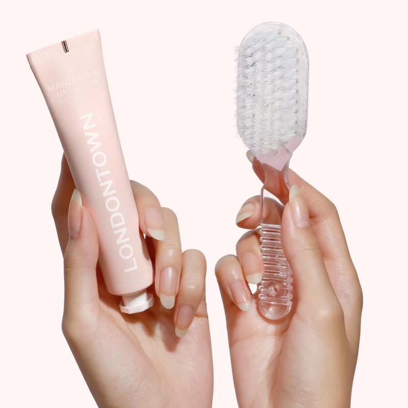 LONDONTOWN Mani Bright Nail Scrub - Brightening Nail Whitener for Hands & Feet to Combat Stains Discoloration Yellow Dullness, 1.5fl oz