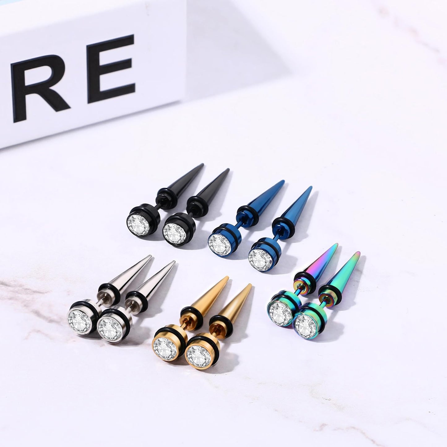 Aroncent 5PCS Spiked Stud Earrings for Men, Fake Gauge Fake Earrings Stainless Steel Spike Faux Taper Stud Earrings for Men Women Fashion Jewelry Piercing