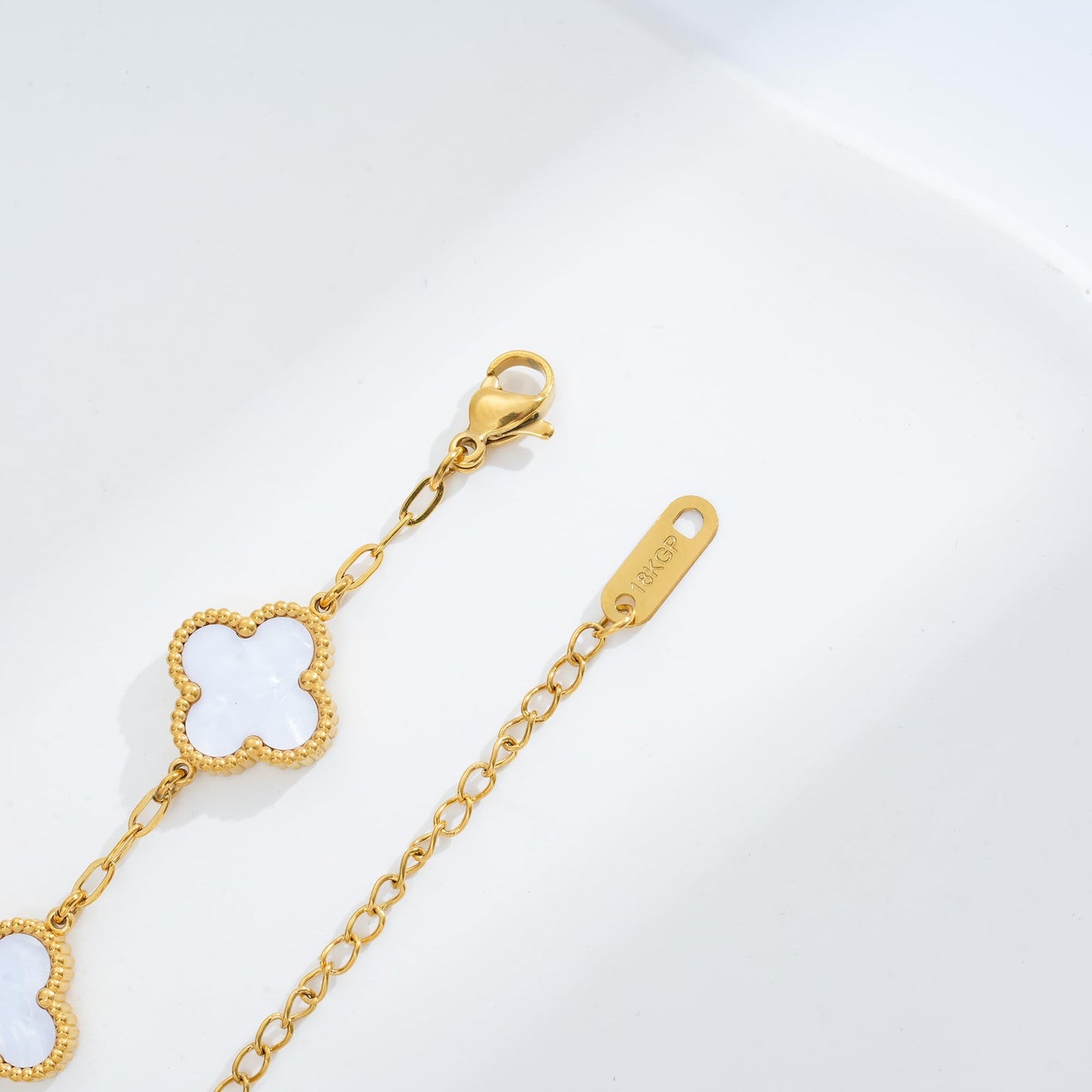 Acicihenn Waterproof Four-Leaf Clover Bracelet,Adjustable Link Double Sided Jewelry, Lovely Fashion Jewelry Gift for Women Black Bracelet + White Bracelet