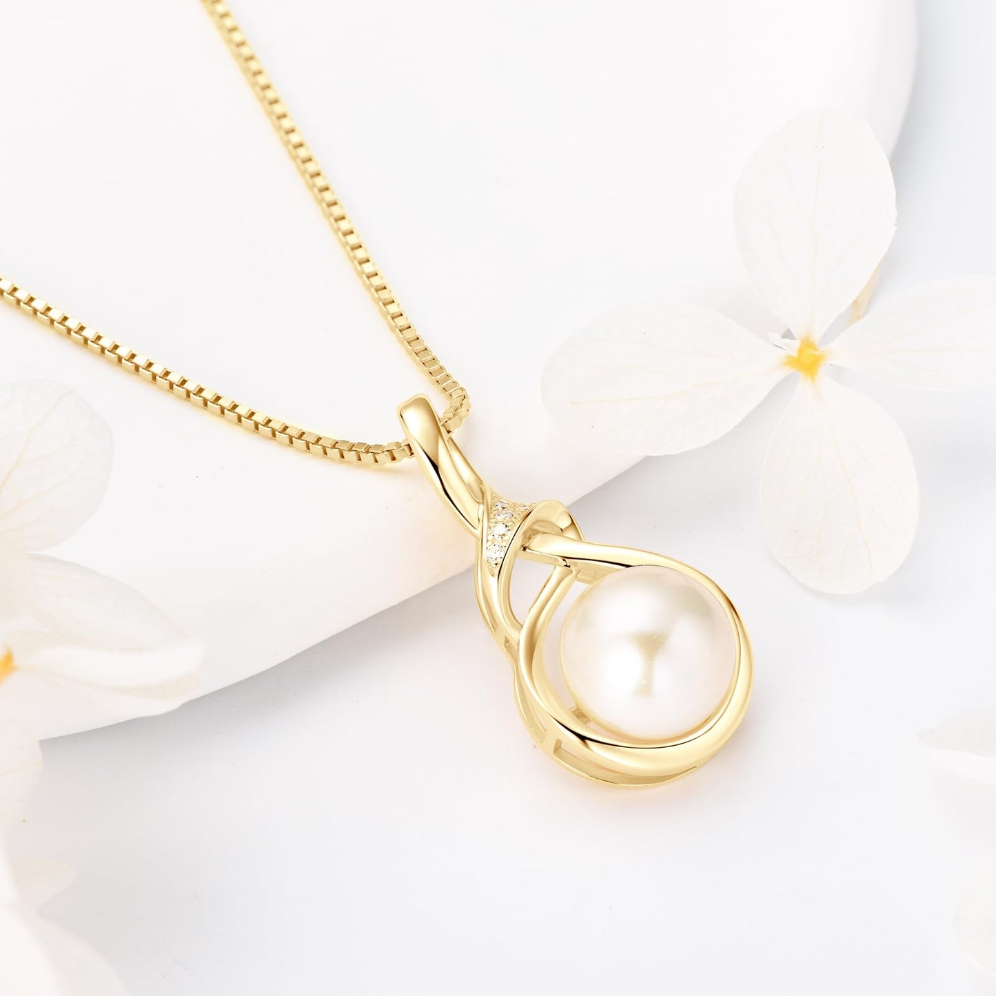 14K Gold Plated Pearl Pendant Necklaces for Women, Dainty Freshwater Pearl with 925 Sterling Silver Necklace Chain, Shiny Moissanite Jewelry Gifts for Mom Wife