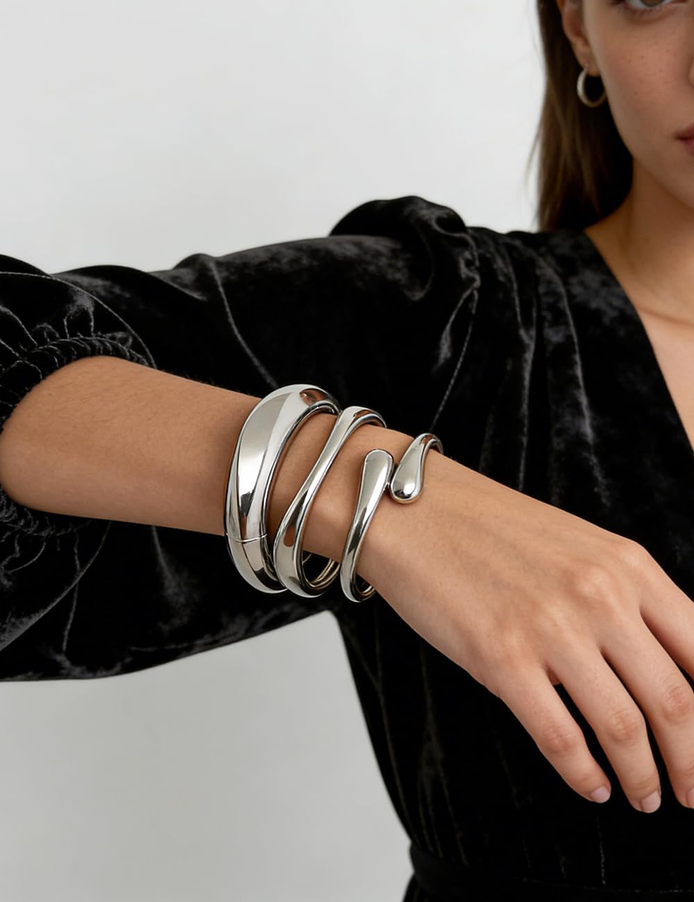 Chunky Gold Bangle Bracelets for Women, Dainty 14k Gold Plated Big Stackable Bangles Set, Trendy Statement Cuff Bracelet Stack Summer Beach Jewelry Gifts (Silver)