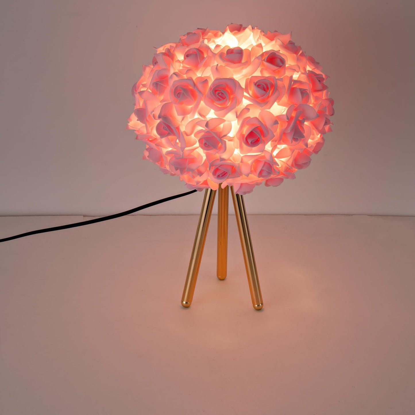 ZYLEISENBAO Pink Rose Flower Lamp Cute Table Lamp Modern Bedside Lamp Romantic Nighstand Light for Girl Princess Gold Tripod for Bedroom Living Room Entry Office Wedding Decoration Gift