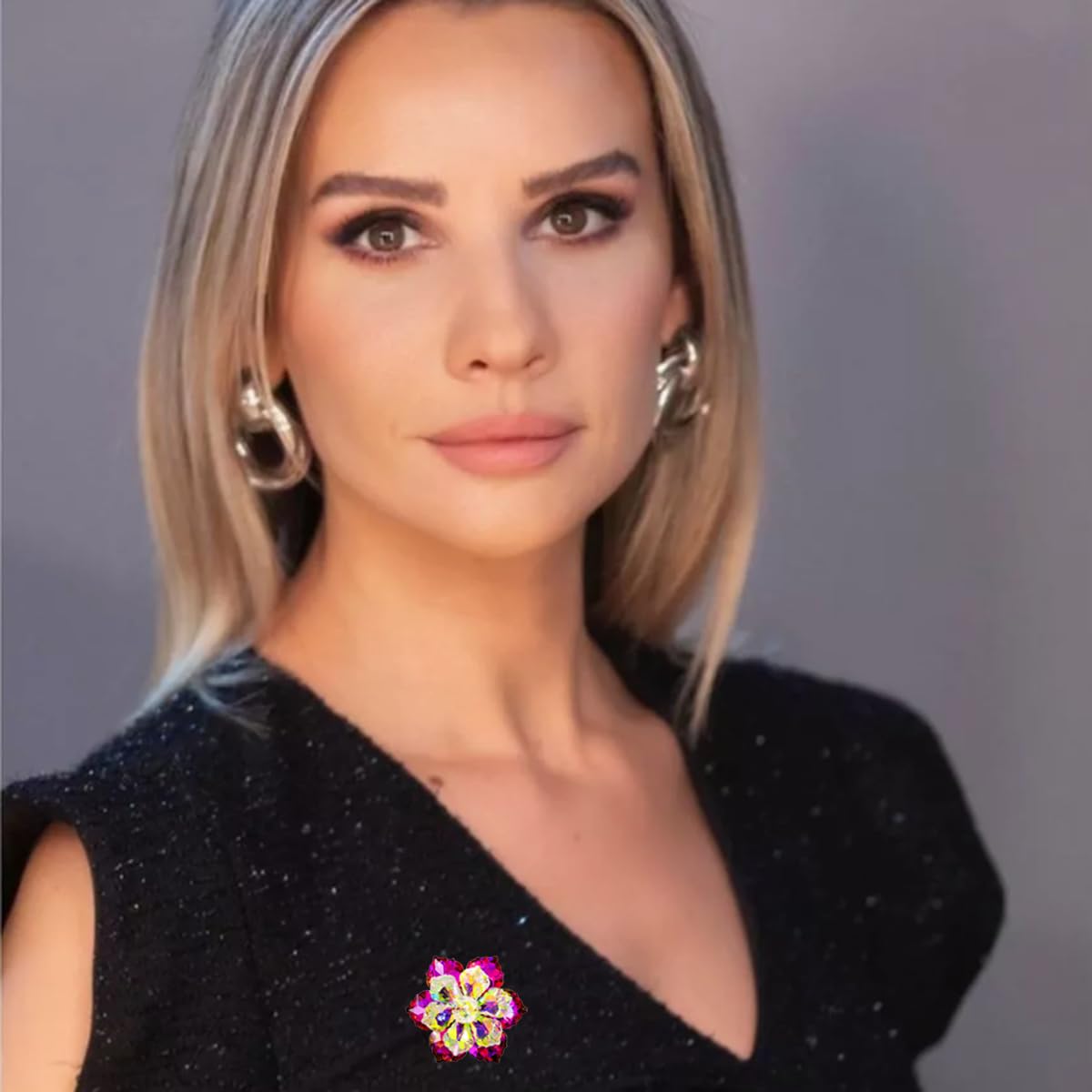 Rhinestone Sunflower Brooch Pin for Women Red Black Purple Large Flower Broochs Snowflake Brooch Marquise Wreath Brooches Jewelry