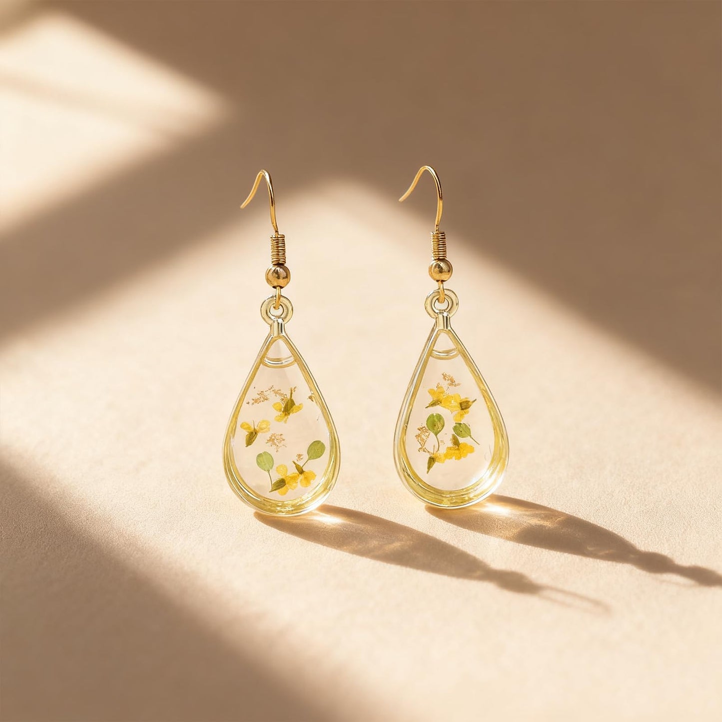 Jean Beau Handmade Pressed Flower Earrings for Women, Unique Resin Yellow Dried Flowers Gold Plated Teardrop Dangle Drop Nature Floral Earings Fashion Summer Jewelry Gift