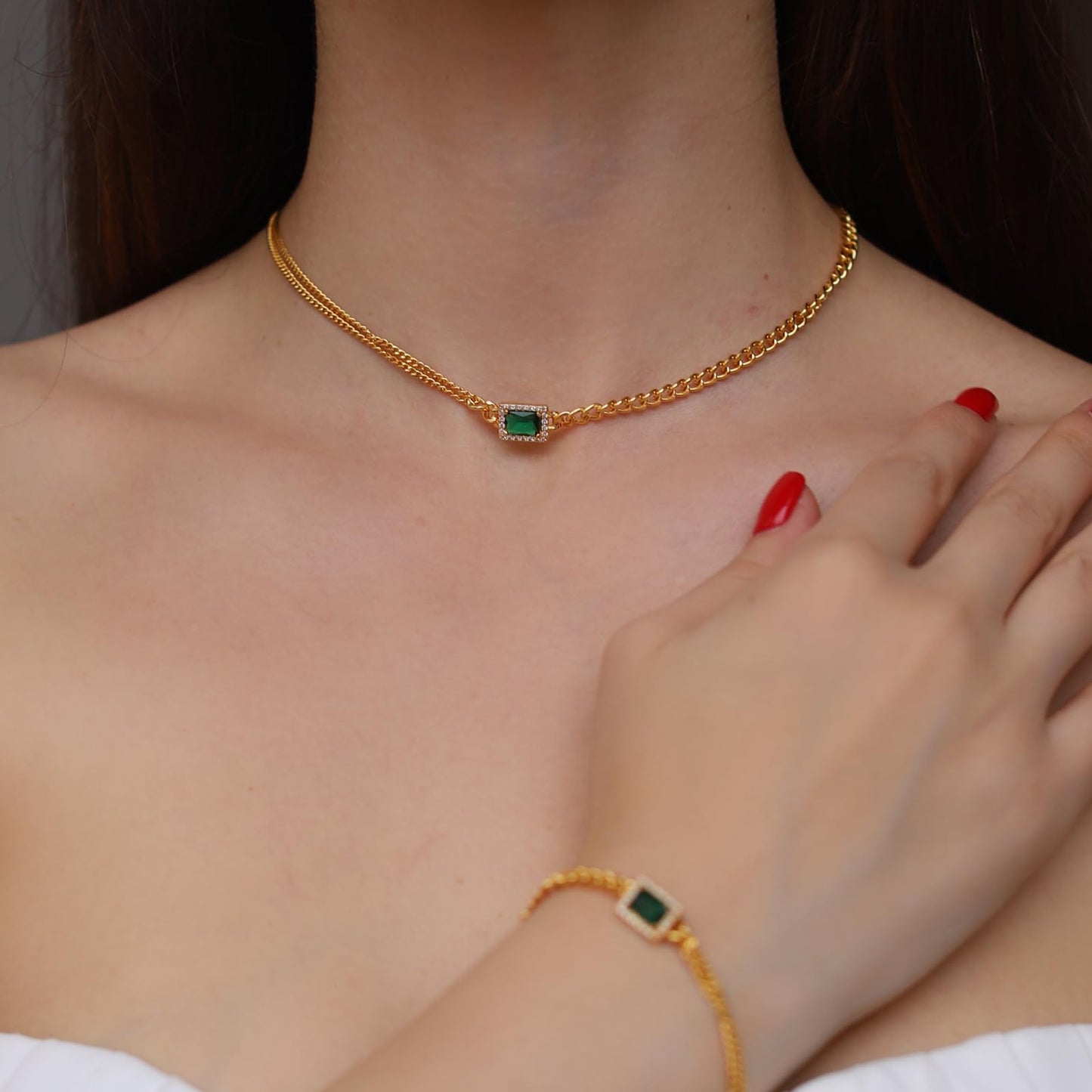 Milan Chiva 14K Gold Chunky Choker Plated Square Pendant Necklace for women, Dainty Trendy Non Tarnish Pendant Charm Stacked Necklaces Fashion Jewelry for Women MNS-1035GD