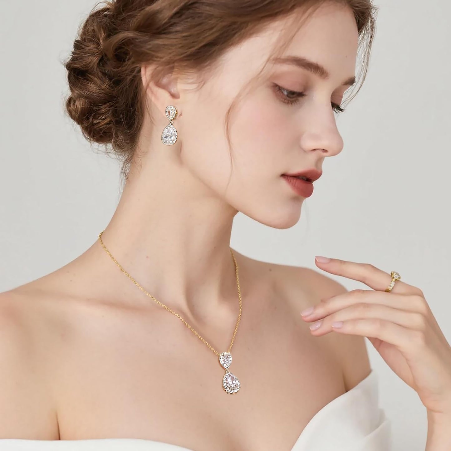 UDYLGOON Bridal Jewelry Set for Women, Cubic Zirconia Teardrop Bride Bridesmaid Necklace and Earrings Set for Wedding Prom Formal (14K Gold Plated)