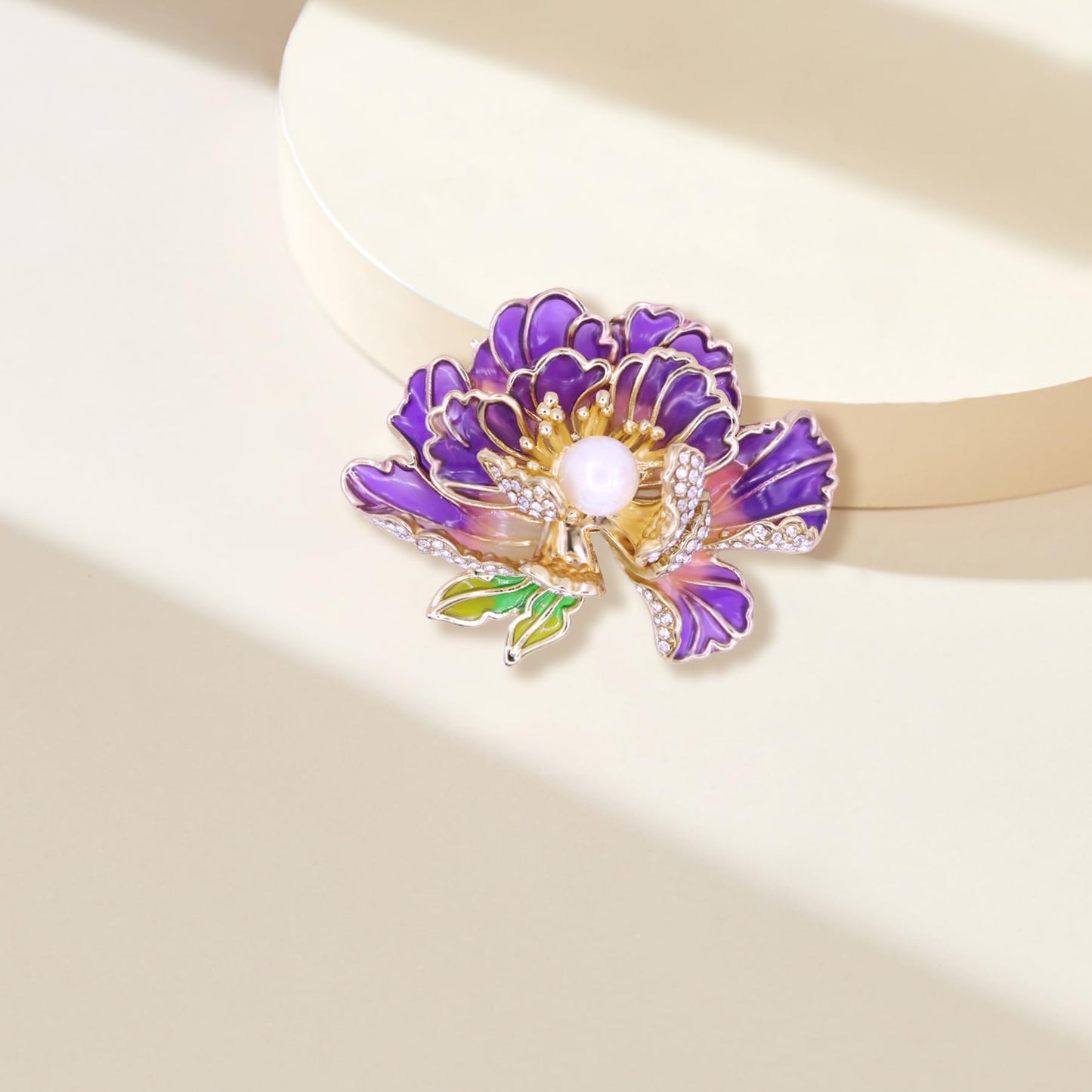 Crystal Red Flower Brooch Pins for Women Elegant Enamel Rhinestone Floral Brooches Pin Fashion Jewelry for Party Dance Wedding Banquet Brooch for Women Gift (Purple)