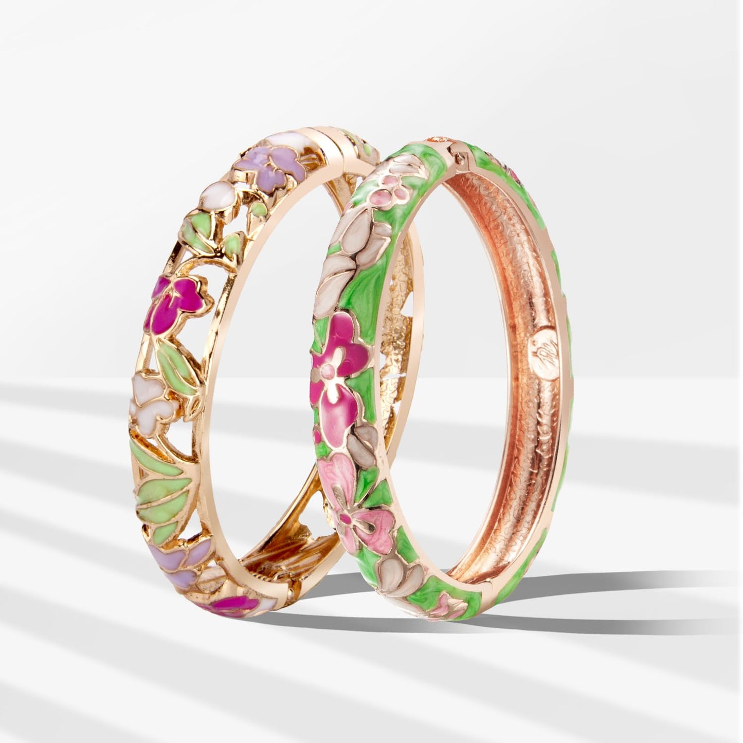 UJOY Cloisonne Bracelet Lotus Flower Plated Cuff Bangle Enameled Jewelry Bracelets Gift for Women Pack in Case 88B04-55A100 White Green