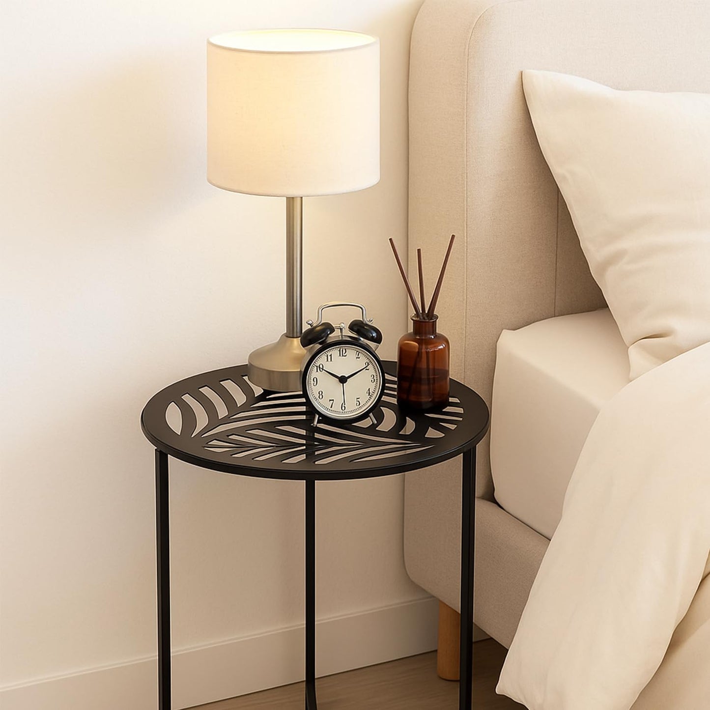 Extra-large Metal Side Table 17.7 Inches Heavy-duty Black Outdoor Patio Garden End Table Round Accent Corner Stand for Small Space Weather-resistant Coffee Table for Balcony Porch Plant Stand, Black