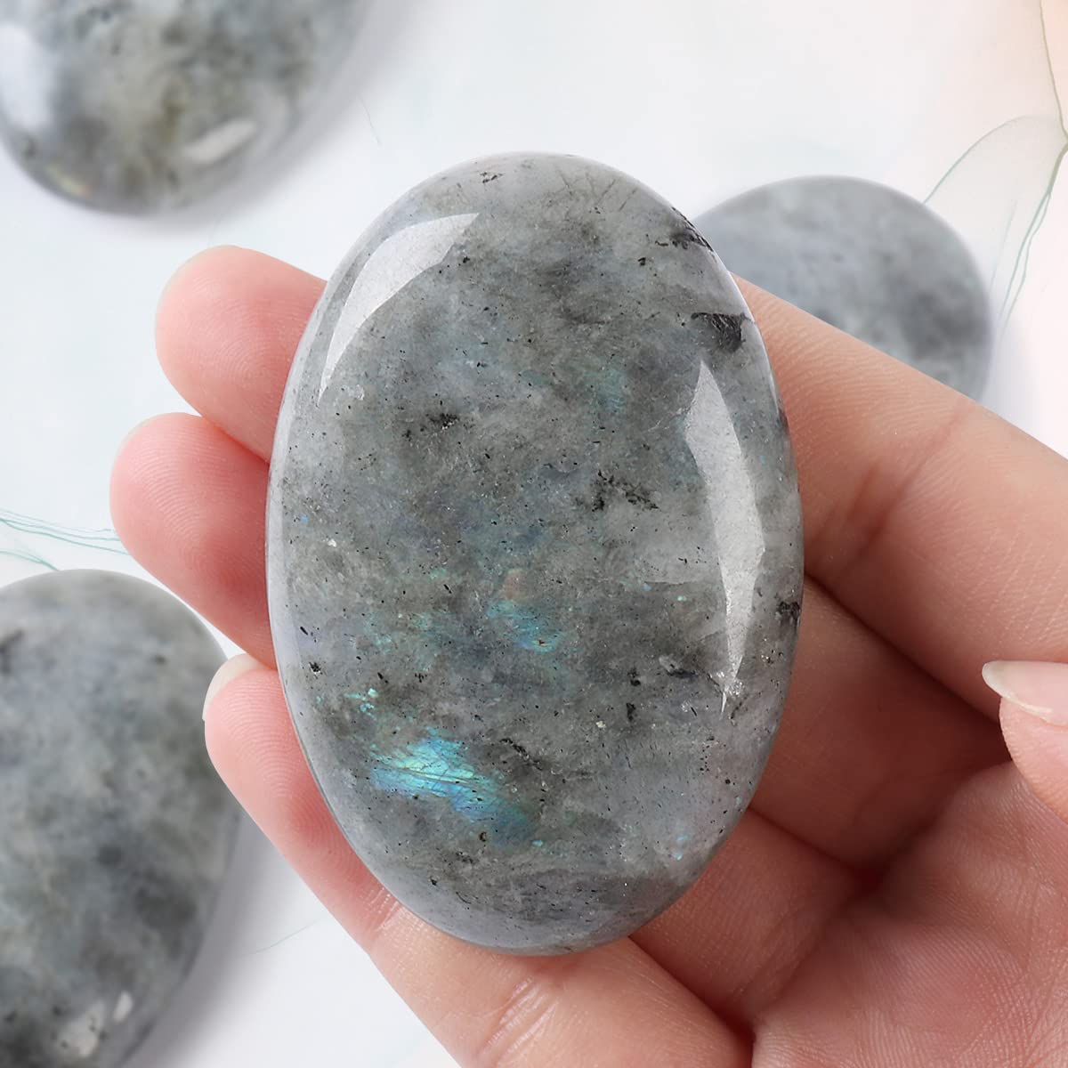 CASMON White Moonstone Oval Palm Stones, Pocket Worry Stone for Anxiety Stress Relief Therapy, Natural Polished Energy Stone Healing Crystal (1PC)