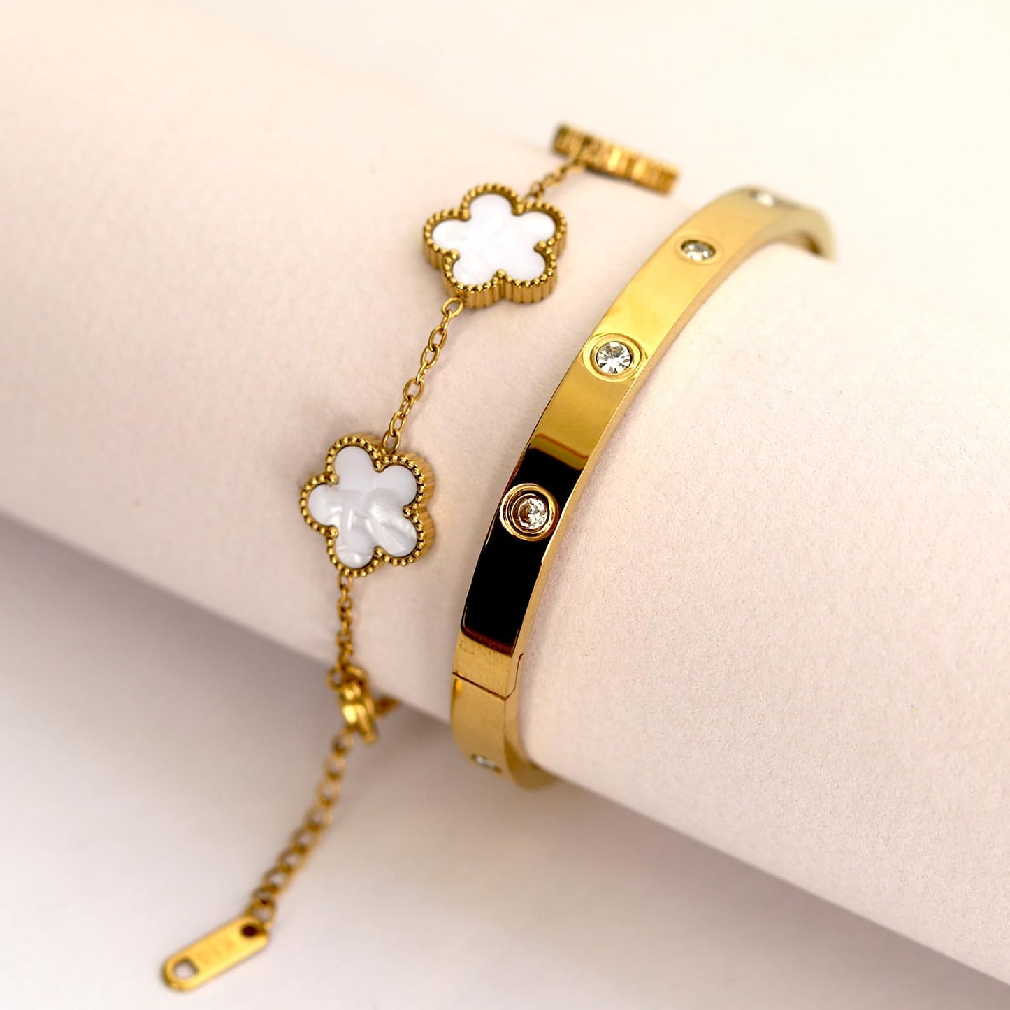 KARCCI 18K Gold Plated Lucky Clover Bracelet and Friendship Love Bangle Bracelets Set for Women Girlfriend Gold Cubic Zirconia Bracelet Set, Christmas Valentines Wedding Birthday Gifts