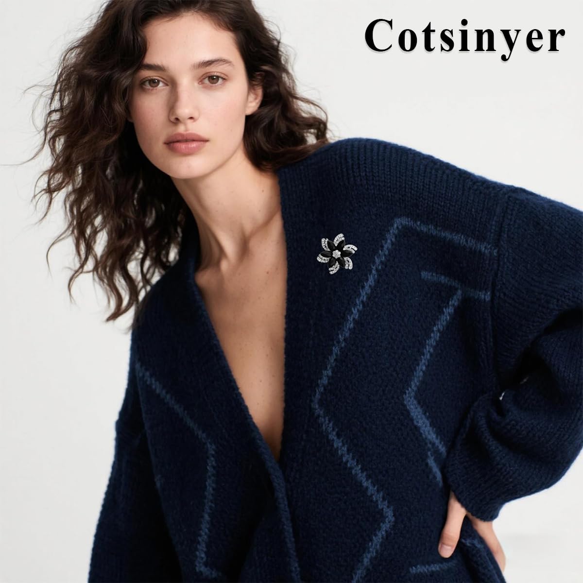 Cotsinyer Vintage Style Rhinestone Flower Brooch Pin Crystal Lapel Pins Wedding Party Birthday Dance Banquet Dress Suit Ceremony Clothes Hat Bag Accessories Jewelry Gift for Women