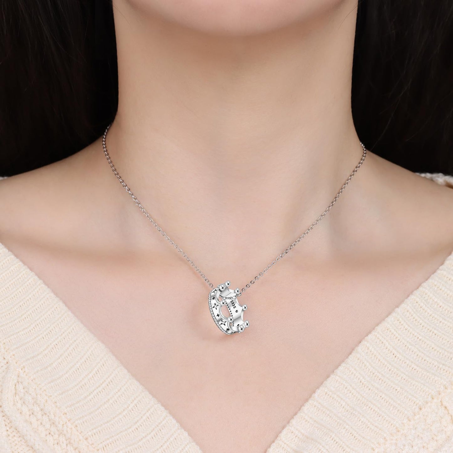 MISEFF 925 Sterling Silver Fashion Pendant Necklace for Women，Fashion Jewelry, 18K Gold Plated， Advanced Retro Series Link Chains ，Basic Multifunctional Accessories Suitable for Multiple Occasions and Daily Wear (Big crown)
