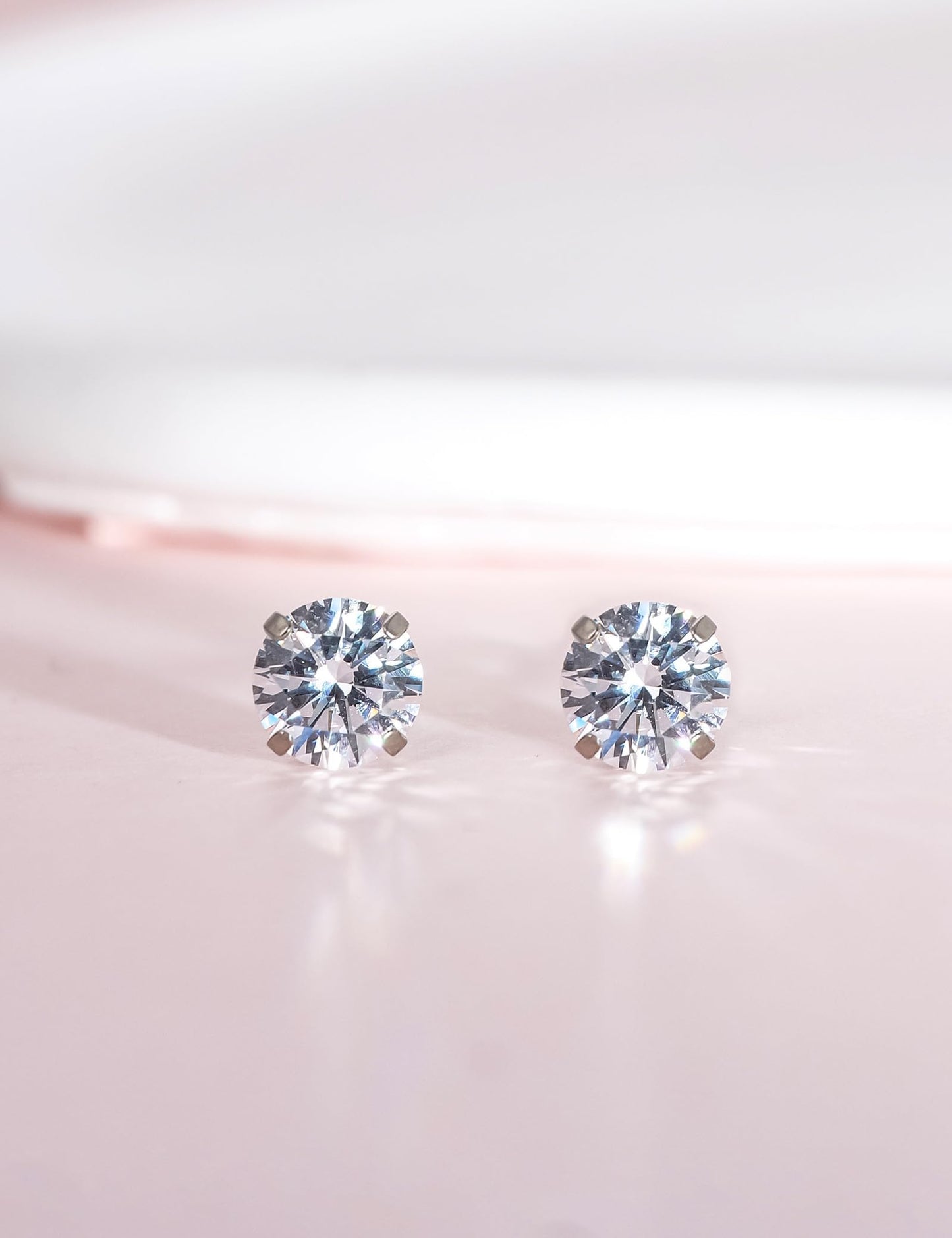 Limerencia G23 Pure Titanium Earrings F136 Implant Grade Titanium Studs 20G Hypoallergenic Round Cubic Zirconia/Princess-Cut/Square/Ball Earrings for Women Men Sensitive Ears(5mm Cubic Zirconia)