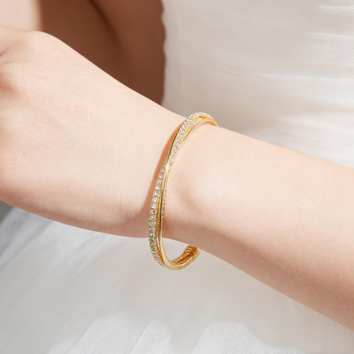 Rose Gold Bridesmaid Bracelets for Women Rhinestone Clear Crystal Dainty Bracelet Bangle Sparkly Cute Bridesmaid Wedding Gifts Jewelry Birthday Party (rose gold)