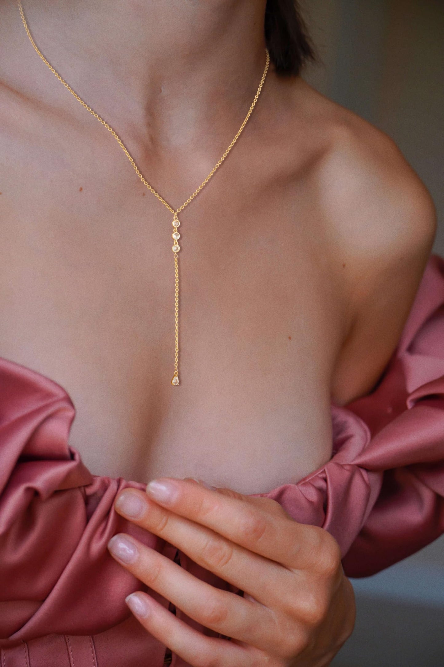 JIKASI Gold Necklaces for Women, Dainty Long Necklace Gold Y-Shaped Body Chain Pendant Necklaces Long CZ Beaded Chain Choker Drop Necklaces Wedding Jewelry Gifts