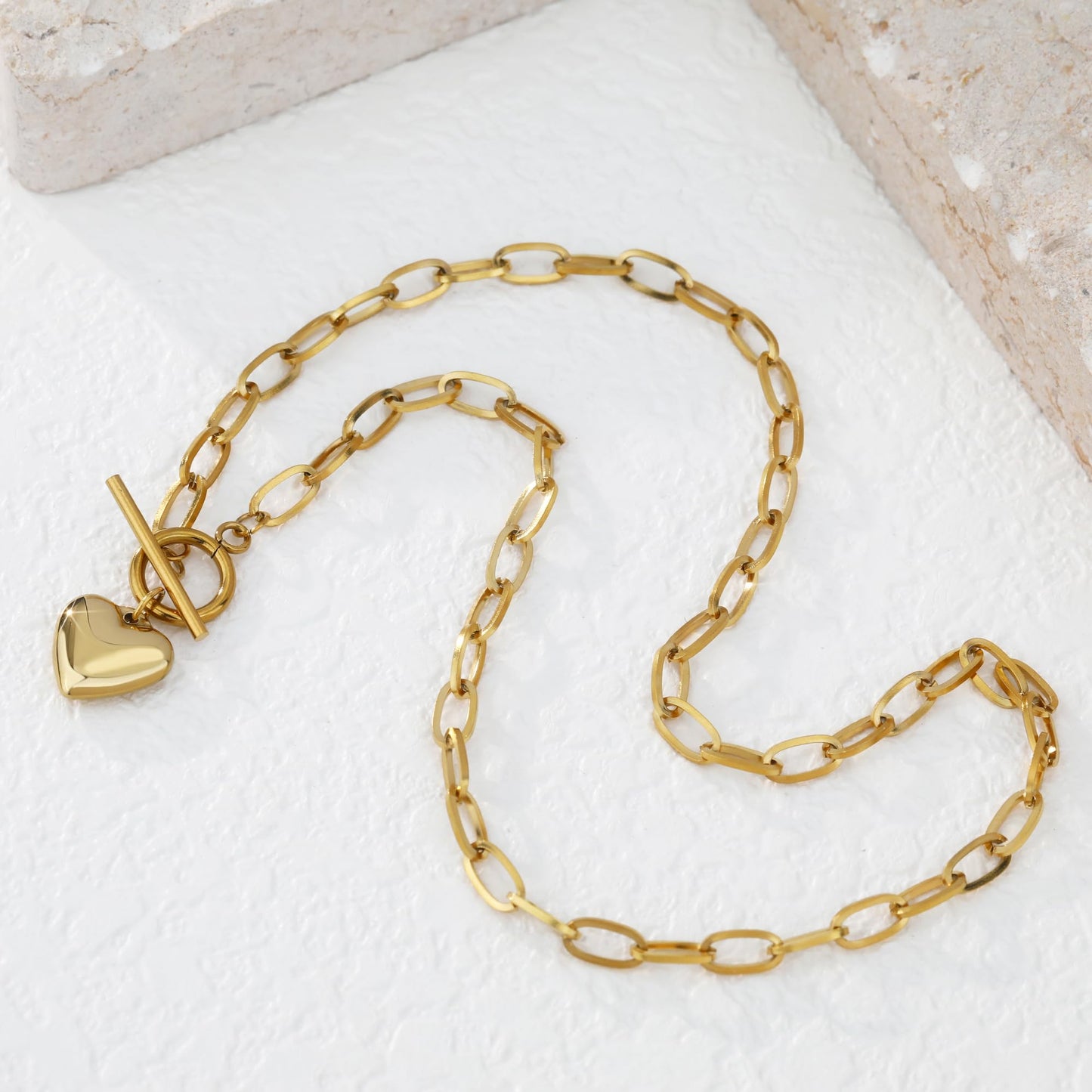 BONJOULRY Chunky Gold Necklace for Women, 18K Waterproof Heart Necklace Statement Necklace Gold Charm Necklace Chunky Jewelry Paperclip Chain Choker Gift for Women (OT Chain Heart)