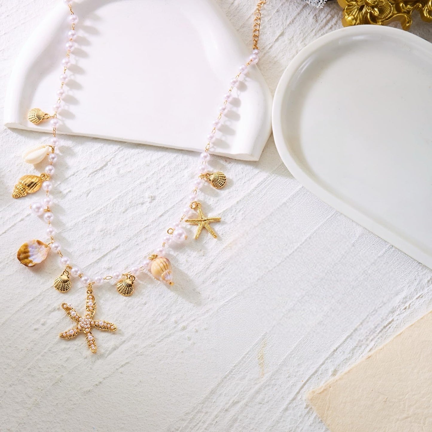 Shell Starfish Necklace for Women Gold Plated Pendant Pearl Necklace Boho Beaded Dainty Adjustable Necklaces Shell Conch Summer Beach Cuff Jewelry Accessories
