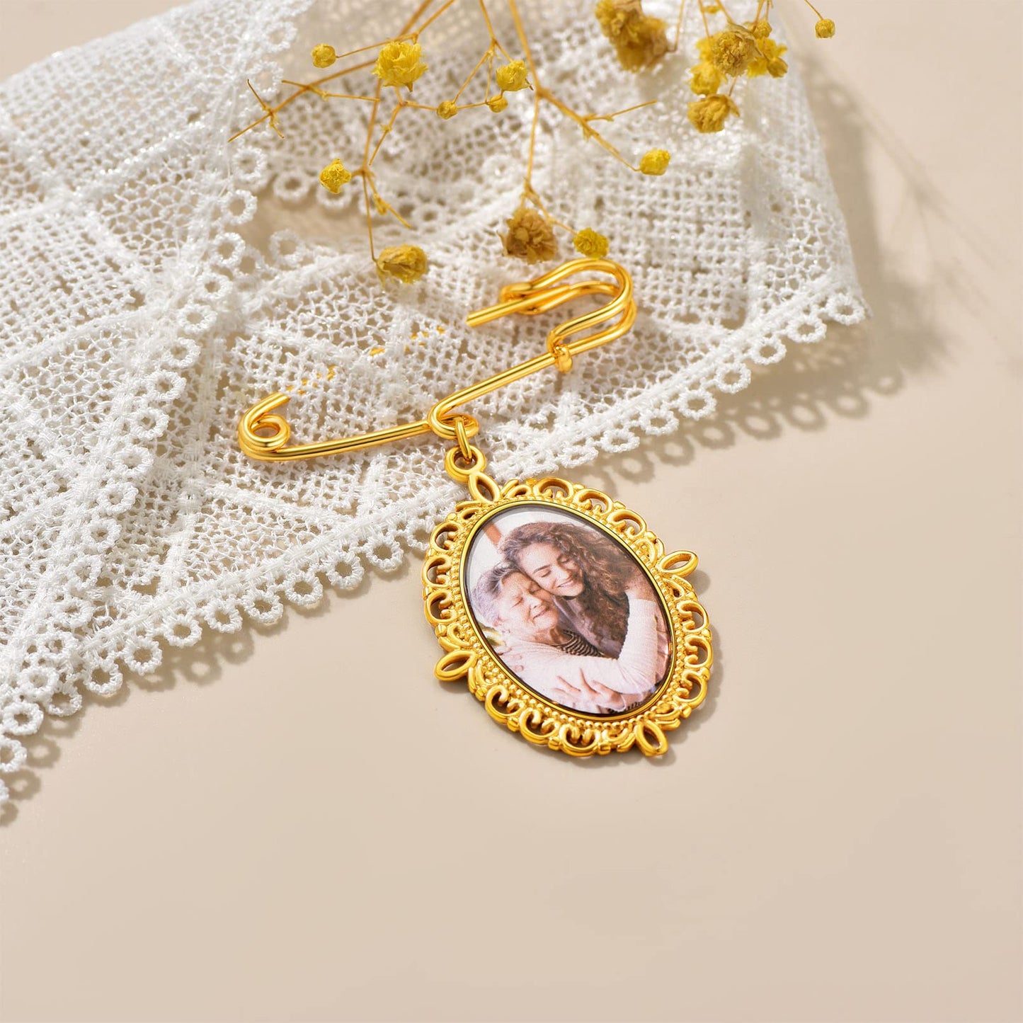 Custom4U Wedding Charms for Bouquet Custom 3 Picutres Customized Photo Pins Oval Shaped Memory Charm Funeral Boutonniere