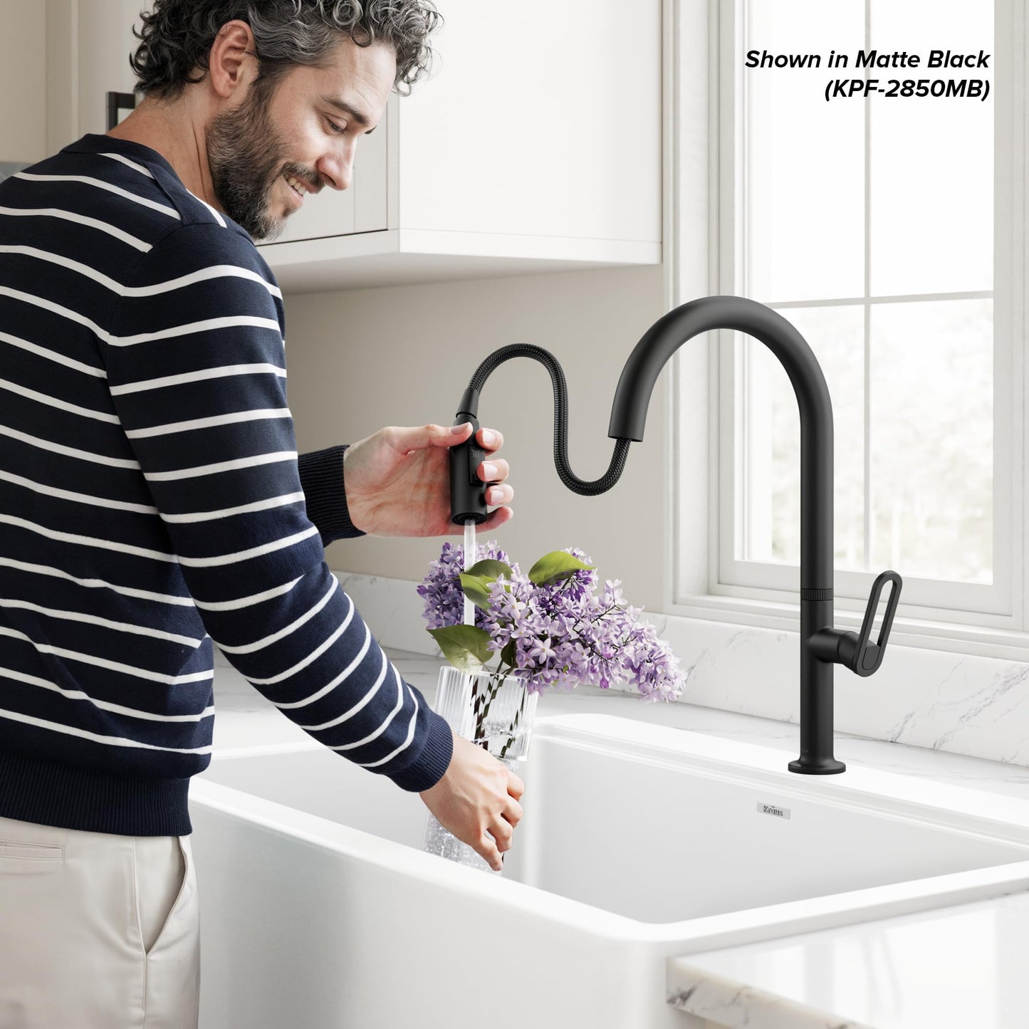 KRAUS Vetra 2-Function Single Handle Pull Down Kitchen Faucet in Spot-Free Brushed Brass/Matte Black, KPF-2850SFBBMB