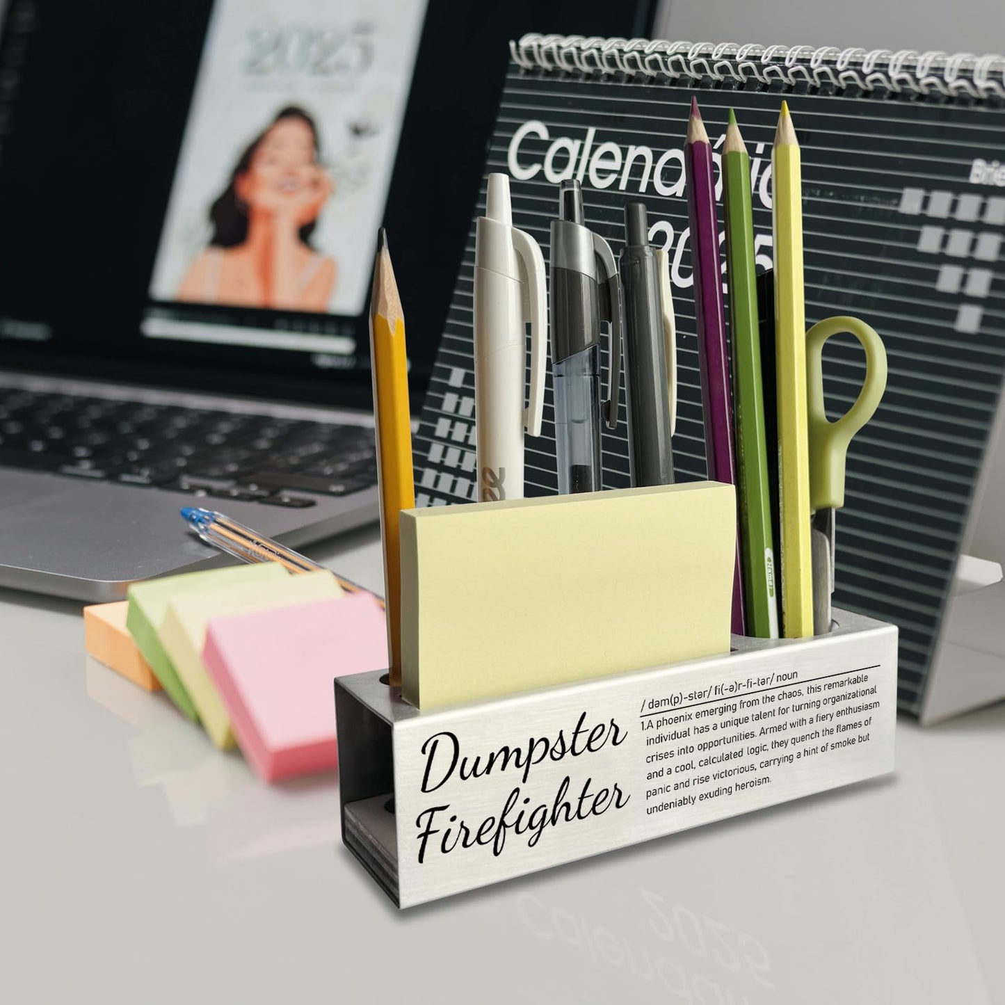 akeke Funny Dumpster Firefighter Pen Holder, Funny Coworker Gifts for Co-worker, Boss, Office Manager, Leader, Boss Lady Appreciation Thank You Gifts Office Decor Pencil Holders & Pen Holders ASB35