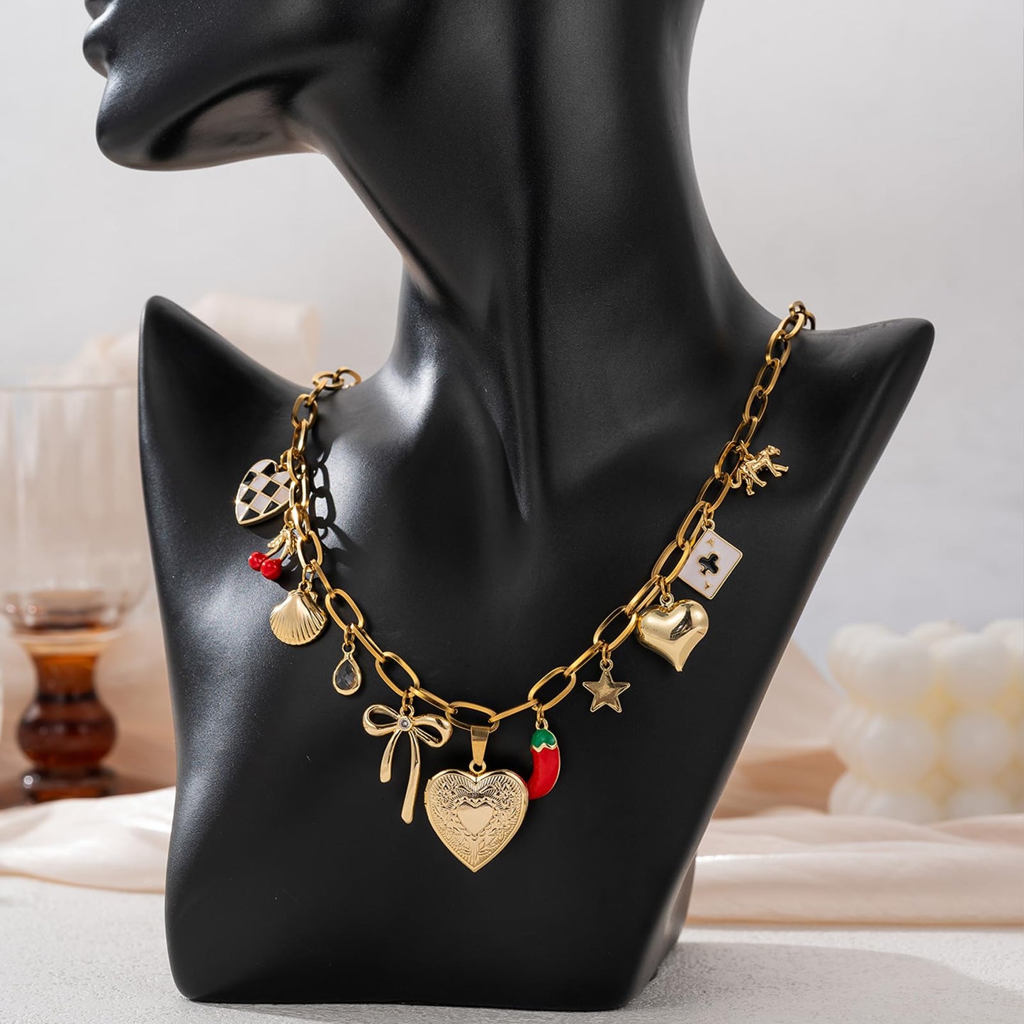 Trendy Stainless Steel Gold Plated Charm Necklace with Heart Pearl Pepper Conch Ceramic Pendant Necklace for Women Collares Chokers Jewelry (Heart)