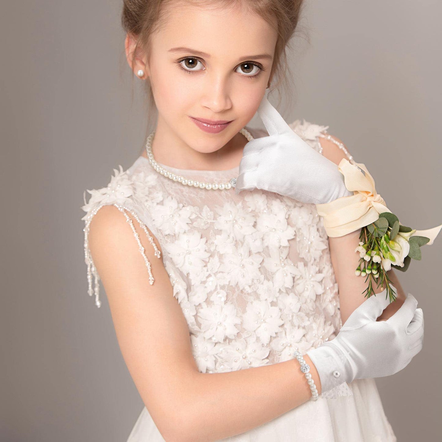 Geyoga 4 Pcs Pearl Necklace Set for Little Girls Toddler Girls Jewelry Communion Gloves for Kids Christmas Tea Party Wedding(Modern Style,4-8 Years)