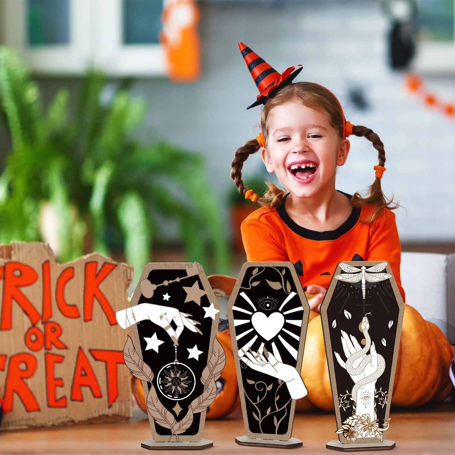 3-Piece Gothic Home Decor: Witch Hand Wooden Coffin Sign, Spooky Hands Stars Hearts Table Desk Accessories for Halloween Party Supplies