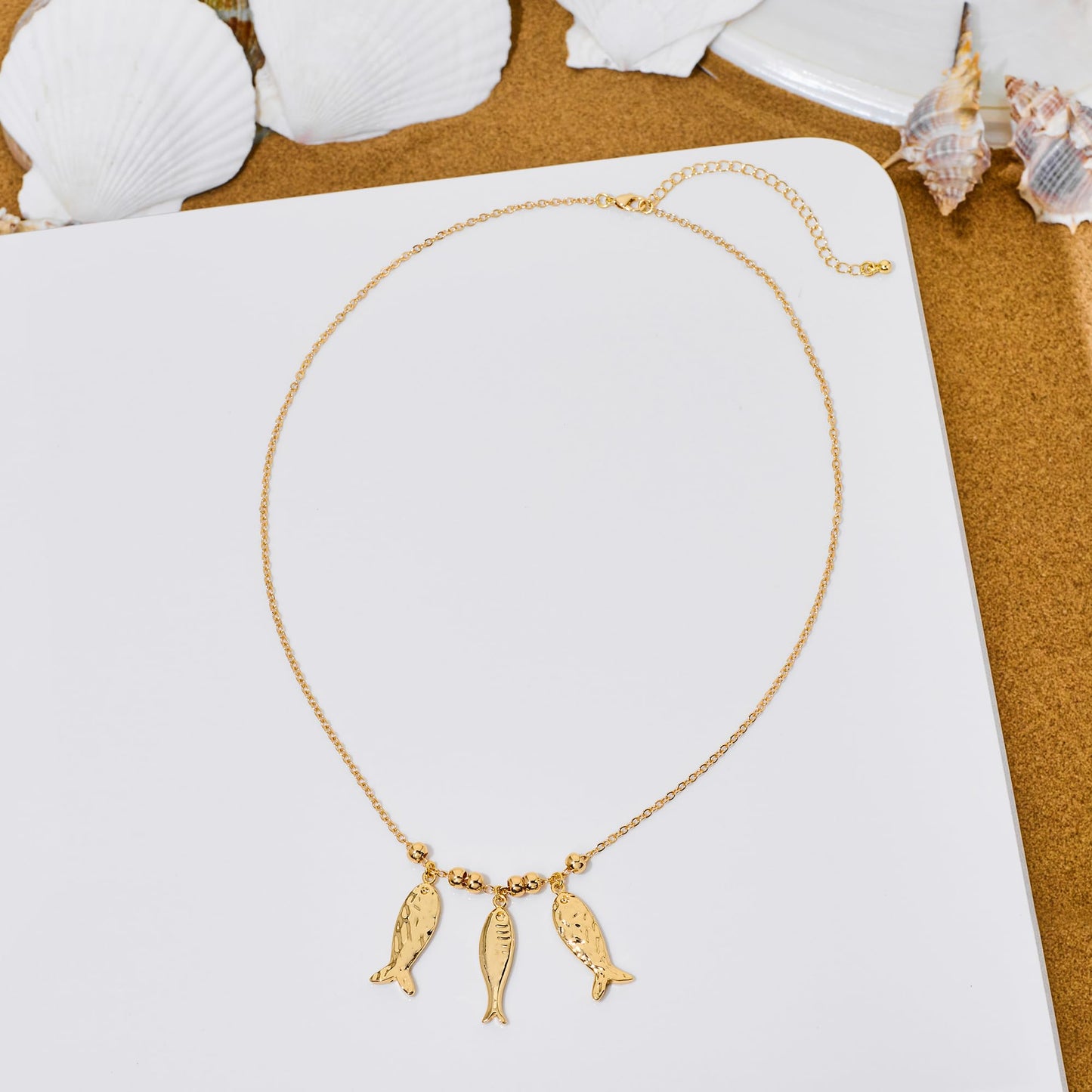 MURNA KARE Beach Fish Necklaces for Women - Beachy Gold Fish Pendant Necklace, Waterproof Ocean Summer Beach Jewelry