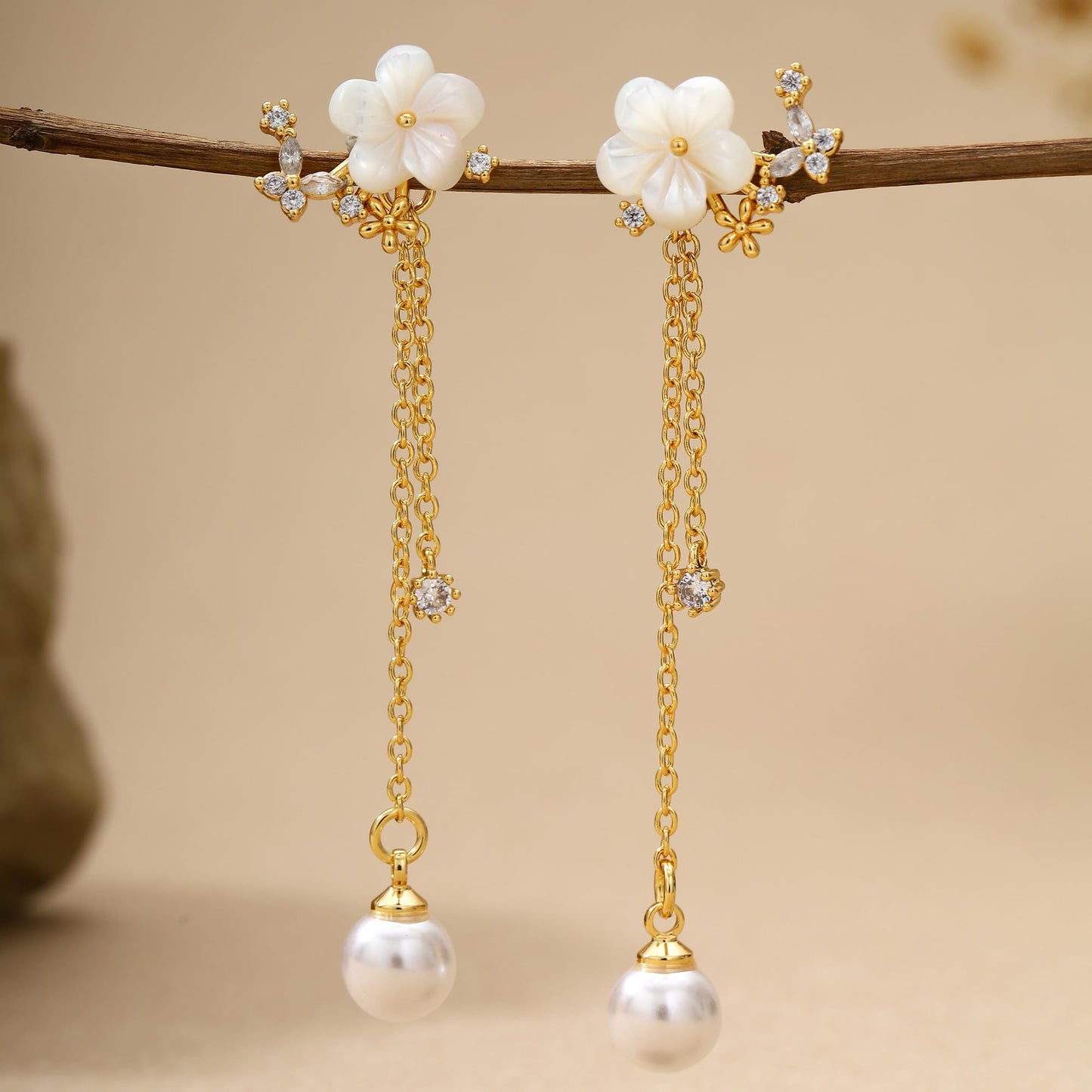 Pearl Earrings for Women Dainty Diamond Pearl Drop Earrings 14k Gold Plated Dangle Earrings for Women Weddings Gifts Bridesmaid Gifts