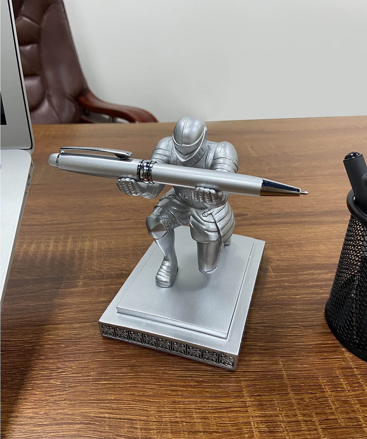 Ofiedx Executive Knight Pen Holder with A Cool Pen, Home Office Desk Organizers Decor Resin Pen Holder, Christmas Gift Idea for Dad, Uncle, Man, Boyfriend, Friends Silver