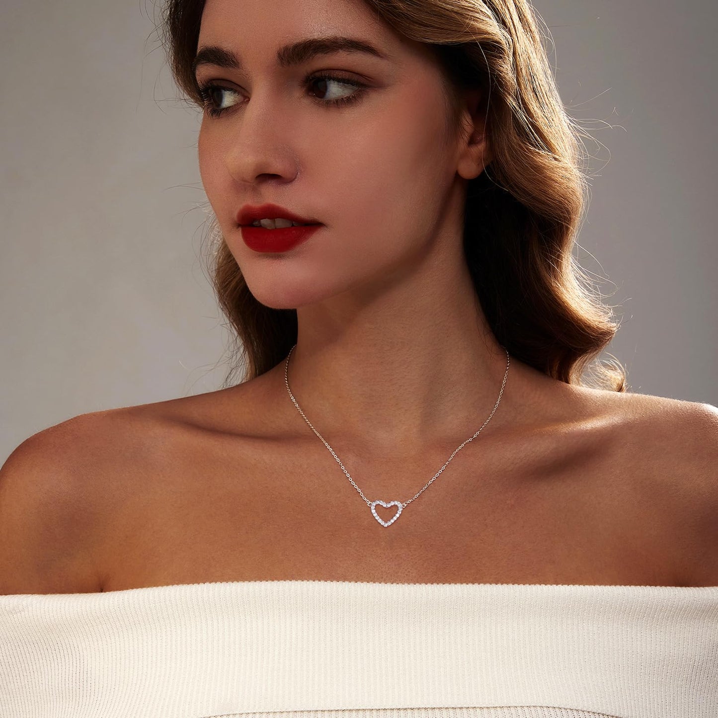 Zeffy Silver Cubic Zirconia Heart Necklace Open Heart Choker Trendy Dainty Simple Silver Jewelry for Women Gifts