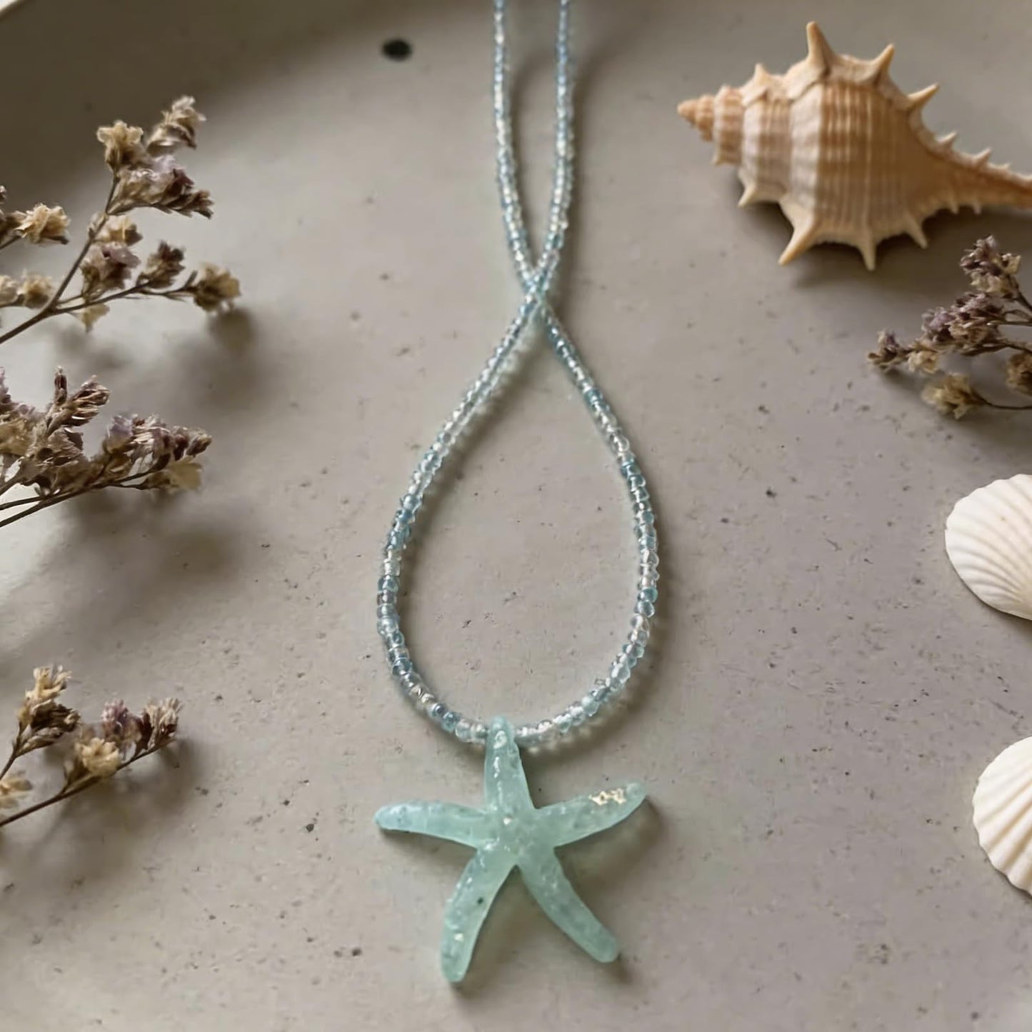Peraca Cris Sea Shell Necklace Starfish Pendant Necklace for Women Colorful Summer Vacation Jewelry for Women Small Candy Beaded Necklaces Boho Jewelry Lime Green Pink Accessories Gifts