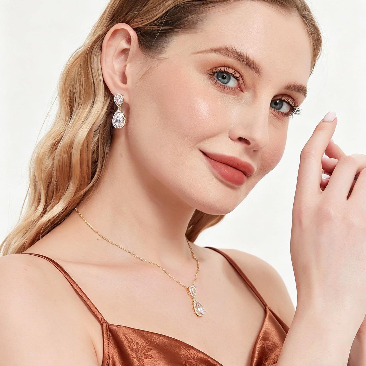 UDYLGOON Bridal Jewelry Set for Women, Cubic Zirconia Teardrop Bride Bridesmaid Necklace and Earrings Set for Wedding Prom Formal (14K Gold Plated)