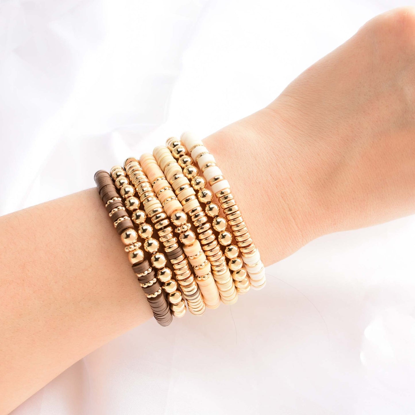 GOOJIDS Surfer Heishi Clay Bead Bracelets for Women Bohemian Stackable Gold Plated Beaded Stretch Bracelets Elastic Layering Friendship Bracelets Set Boho Jewelry