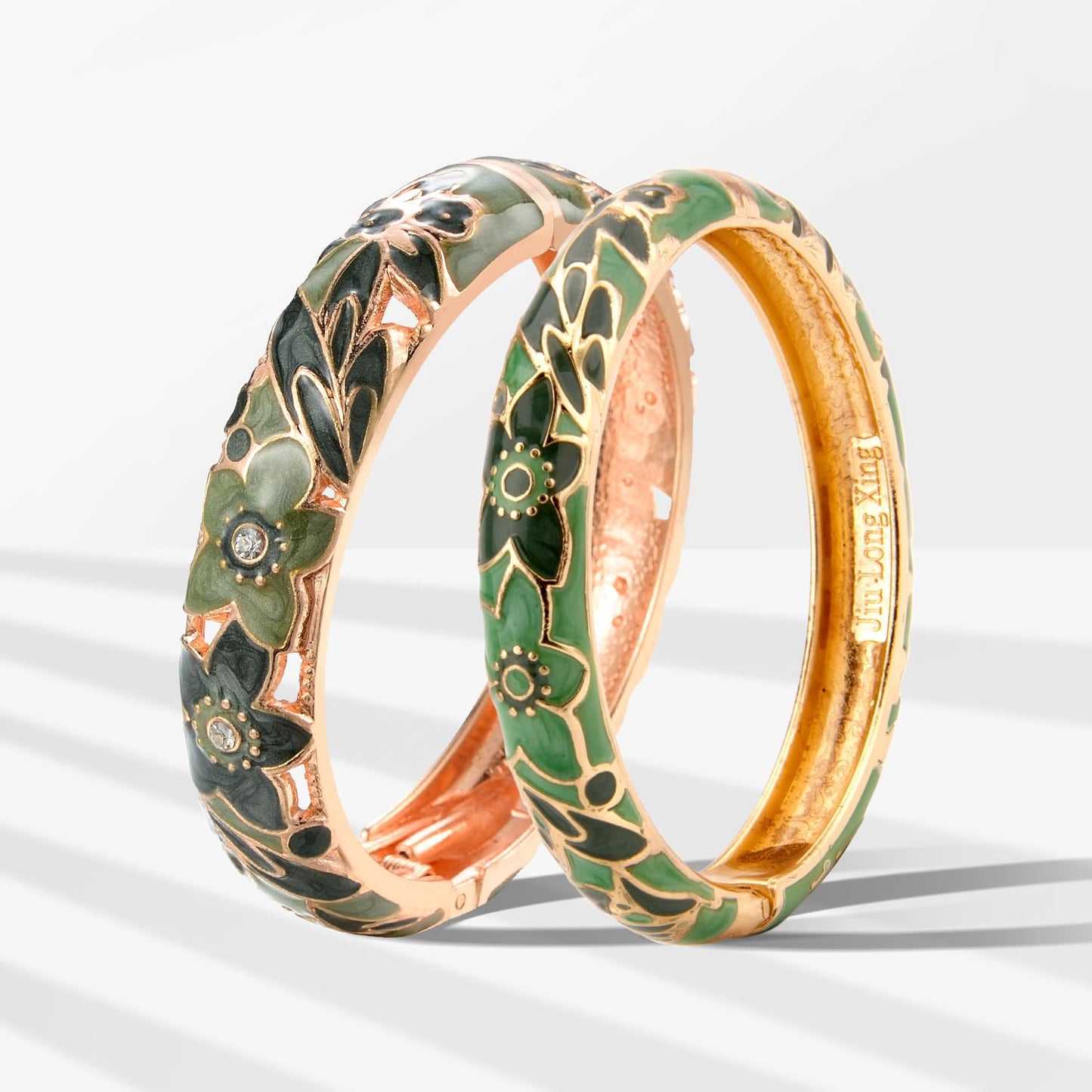 wynameleri Vintage Cloisonne Jewelry Gorgeous Rhinestone Handcrafted Bracelets Enamel Flower Bird Gold Hinged Cuff Bangles Gifts 88A11-55A101 green
