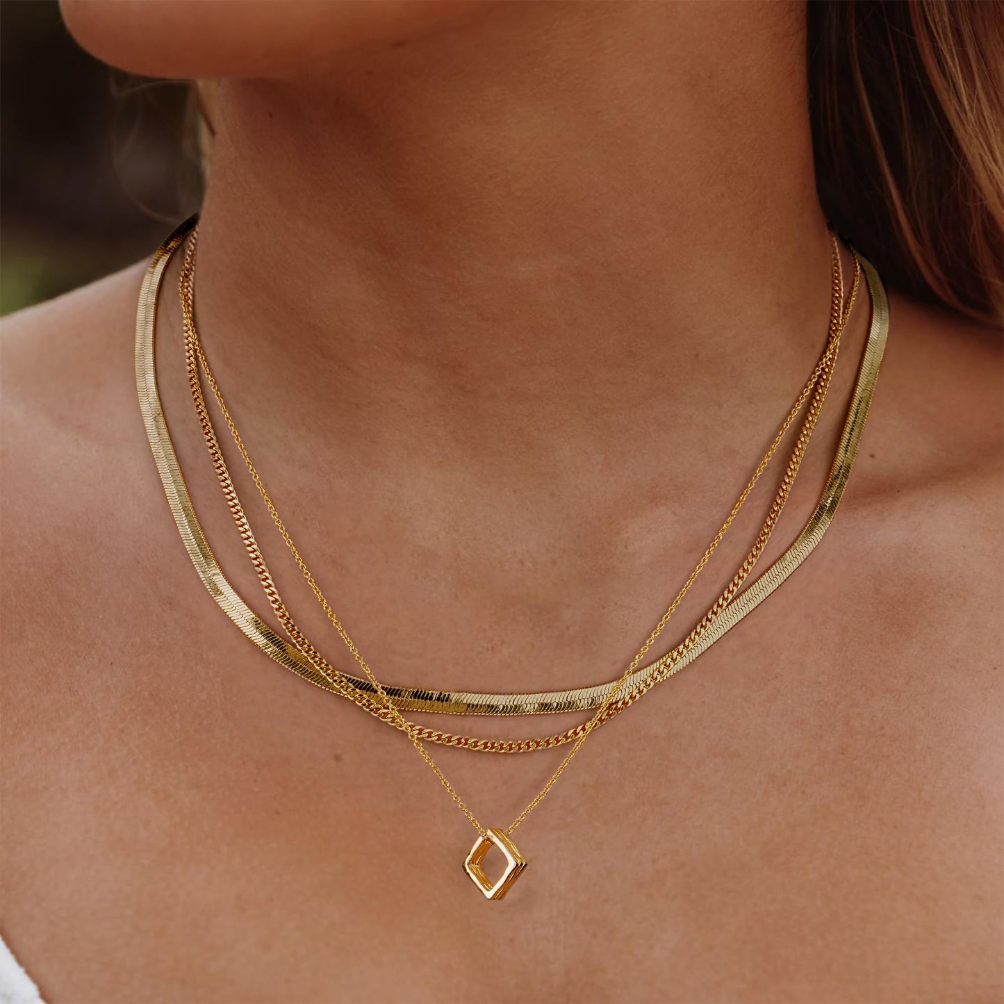 YOIHUR Layered Gold Necklaces for Women, 14K Gold Plated Cuban Snake Chain Necklace Trendy Layering Square Pendant Choker Necklace Set Jewelry for Women