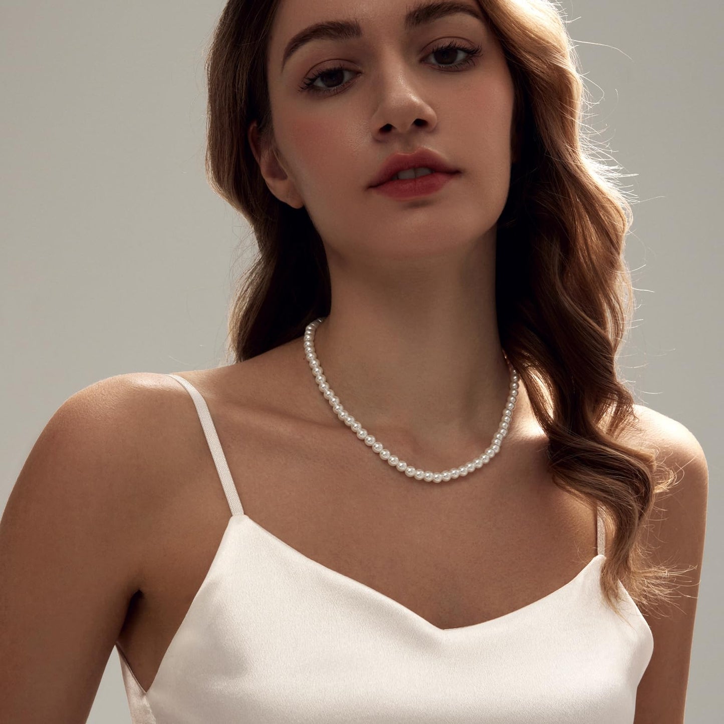 Zeffy Pearl Necklace for Women, 6MM Dainty Round Imitation Pearl Choker Necklace Wedding Delicate Jewelry for Women Simple Bridesmaid Jewelry Gifts (16"+2")
