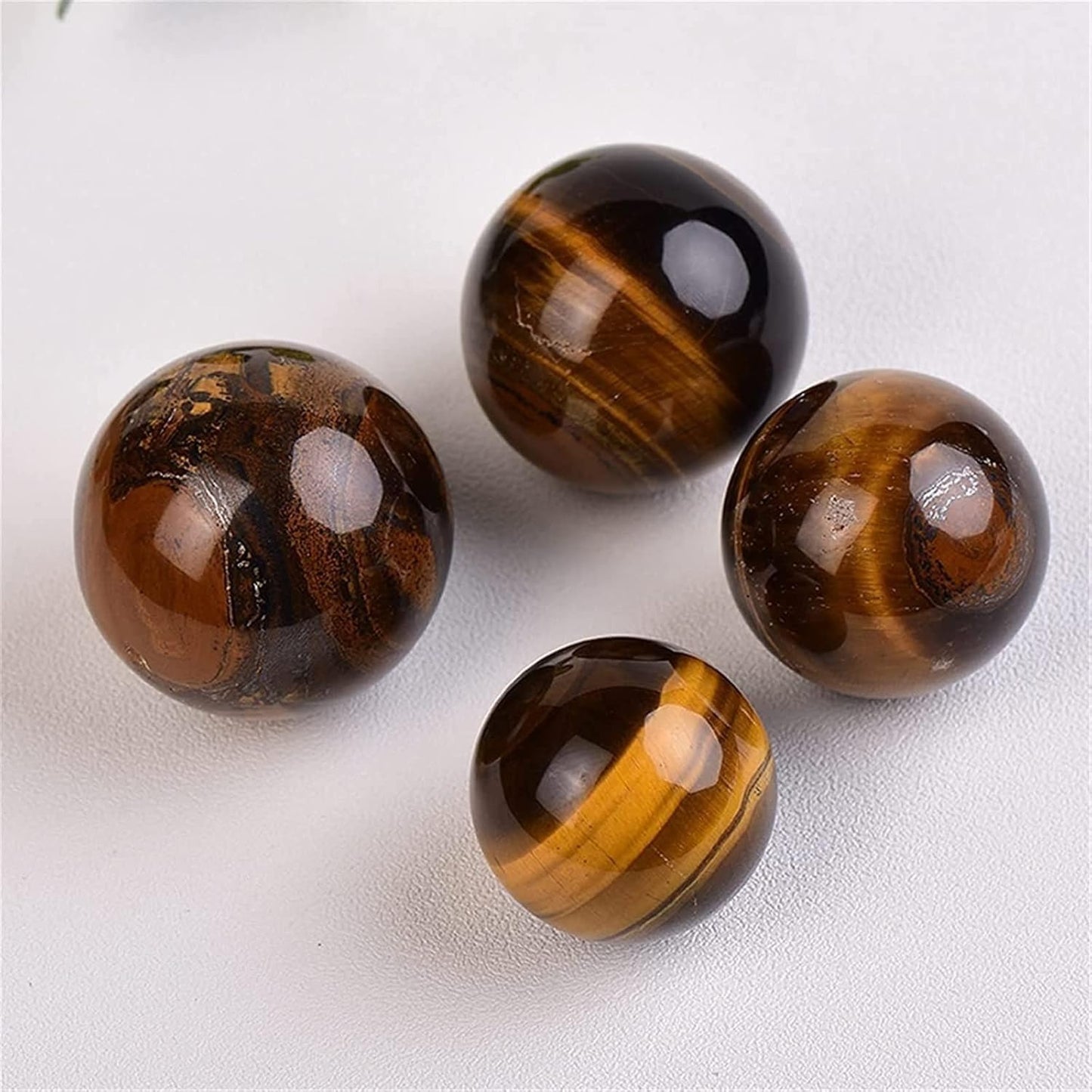 AierCrystal Natural Stone Crystal Sphere Feng Shui Home Decoration Ball Positive Energy Scrying Orb for Meditation Tool for Spiritual Space Purification Globe Diameter 5-6cm Tiger's Eye Sphere