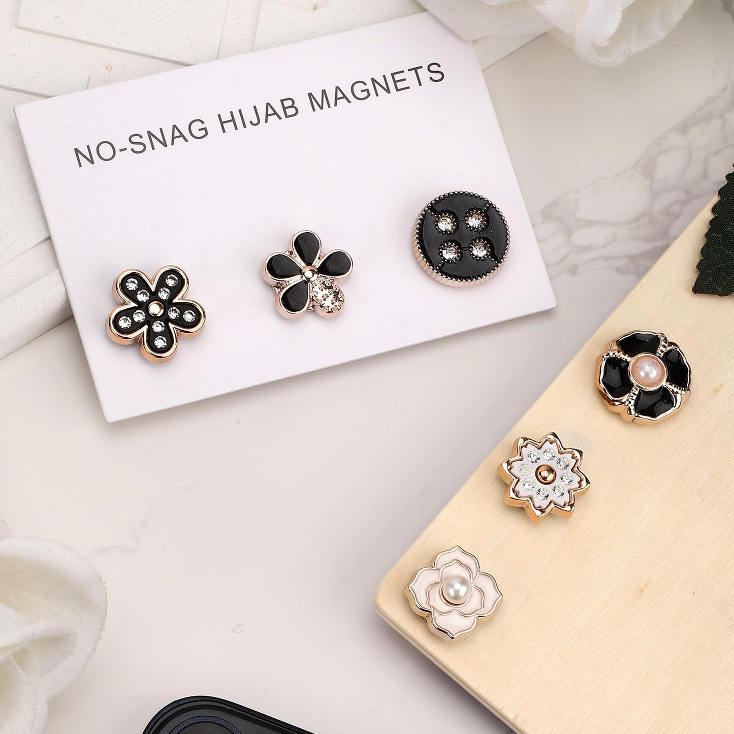 12pcs Magnetic Hijab Pins, Black and White No Snag Hijab Magnets Multipurpose Strong Magnetic Scarf Clip Clasp Buttons Pinless Brooch for Scarves Hats Shirt Collars Shawls Clothing (Style2)