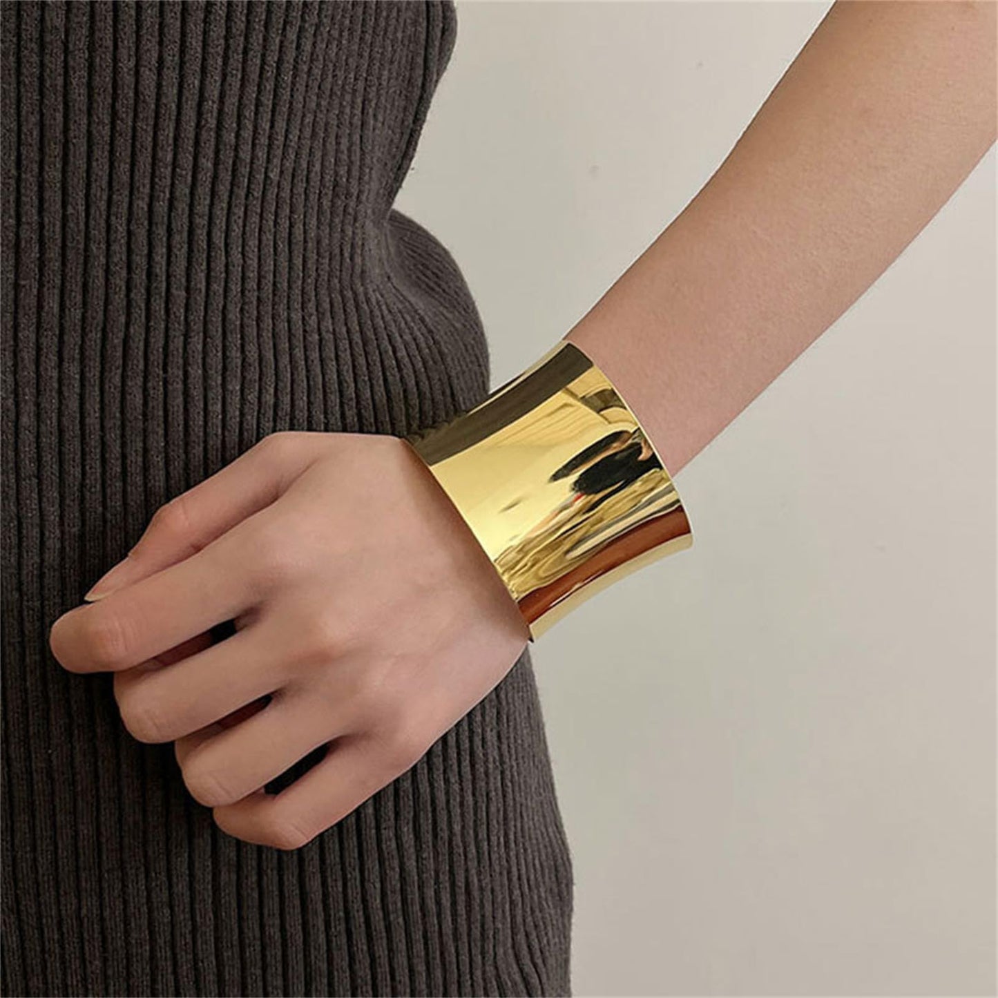 RINTOLER 2Pcs Gold Cuff Bangle Bracelets Set for Women - Multi Layer Stackable Textured Bangles Boho Bracelets Jewelrys for Women. (Gold Cuff Bangle 2pc)