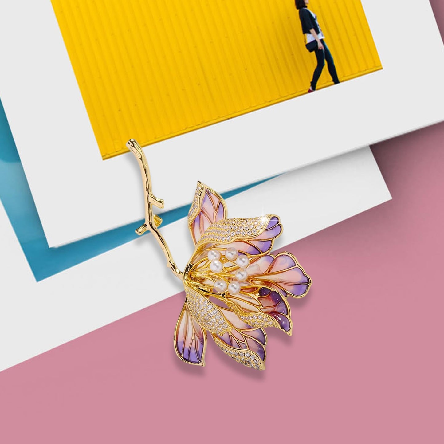 Crystal Flower Brooch Pins for Women Elegant Enamel Rhinestone Floral Brooches Pin Fashion Jewelry for Party Dance Wedding Banquet Brooch for Women Gift (Purple Enamel Flower)