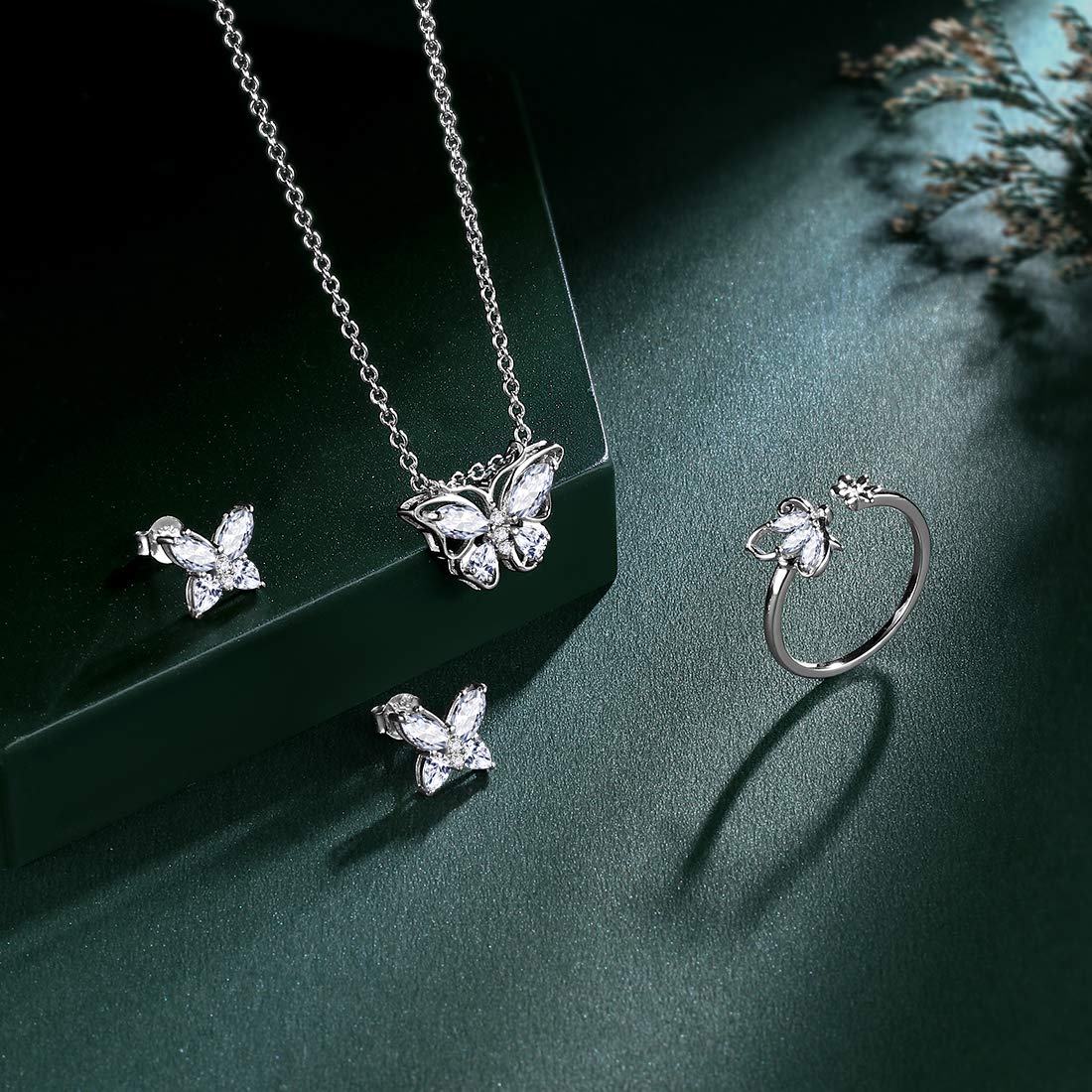 Hipunk Butterfly White Jewelry Sets Birthstone Women 925 Sterling Silver April-Diamond Birth Stone Animal Butterflies Jewelry Sets/Earring/Ring Set Crystal Birthday Jewelry SS0002W