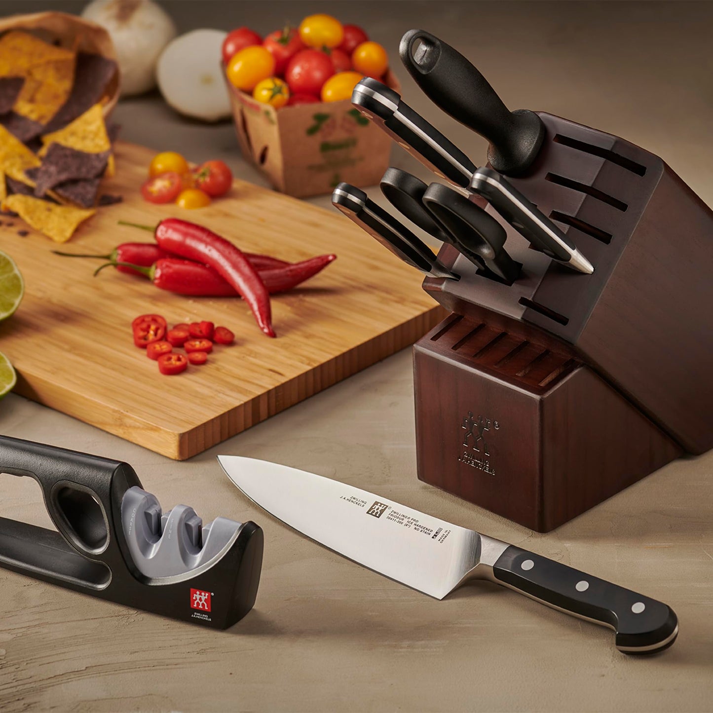 ZWILLING Pro 7-pc Knife Block Set with Bonus Sharpener