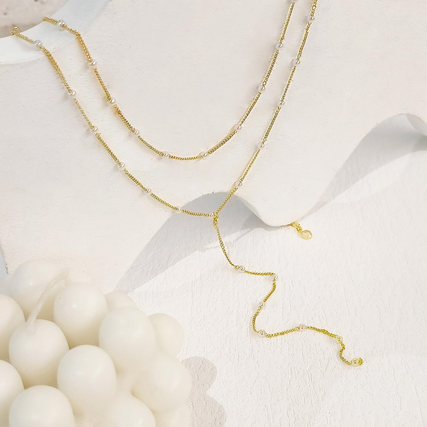 Luxval Long Pearl Necklace for Women Gold Layered Lariat Y-Shaped Pearl Chain Drop Necklace Dainty Layered Gold Pearls Necklaces for Women Trendy Simple Wedding Jewelry Gift