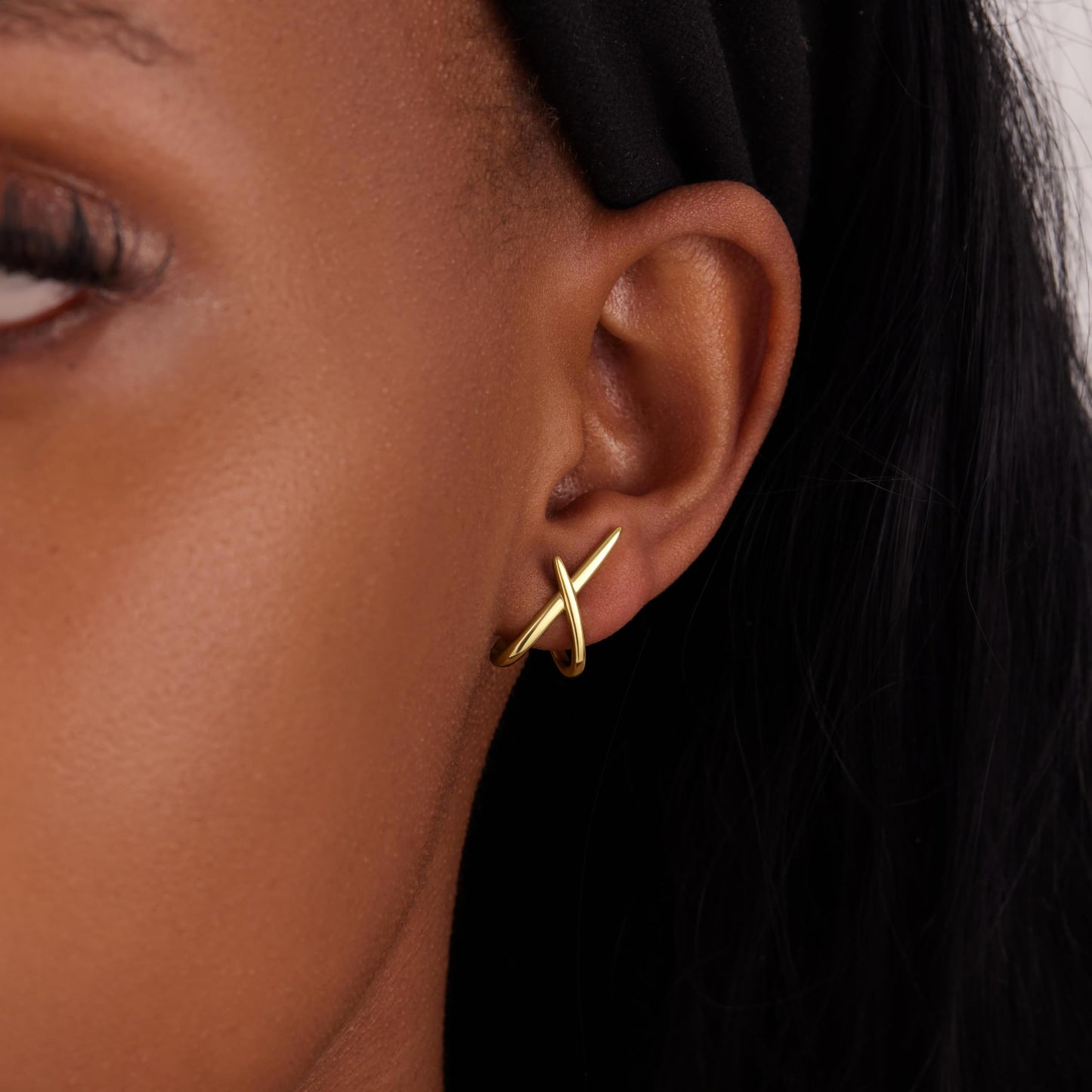 Criss Cross Stud Earrings for Women Trendy, 14K Gold Plated Minimalist Unique Hypoallergenic Earrings for Sensitive Ears, Dainty Simple Old Money Aesthetic Jewelry Modern Jewelry Gifts for Women‘s Fashion