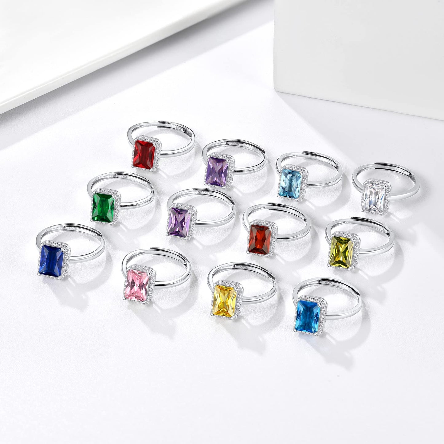 Bestyle Square May Emerald Birthstone Rings Embellished with White Cubic Zirconia Minimalist Sterling Silver Open Band Gemstone Rings for Birthday/Christmas/Party/Anniversary/Wedding